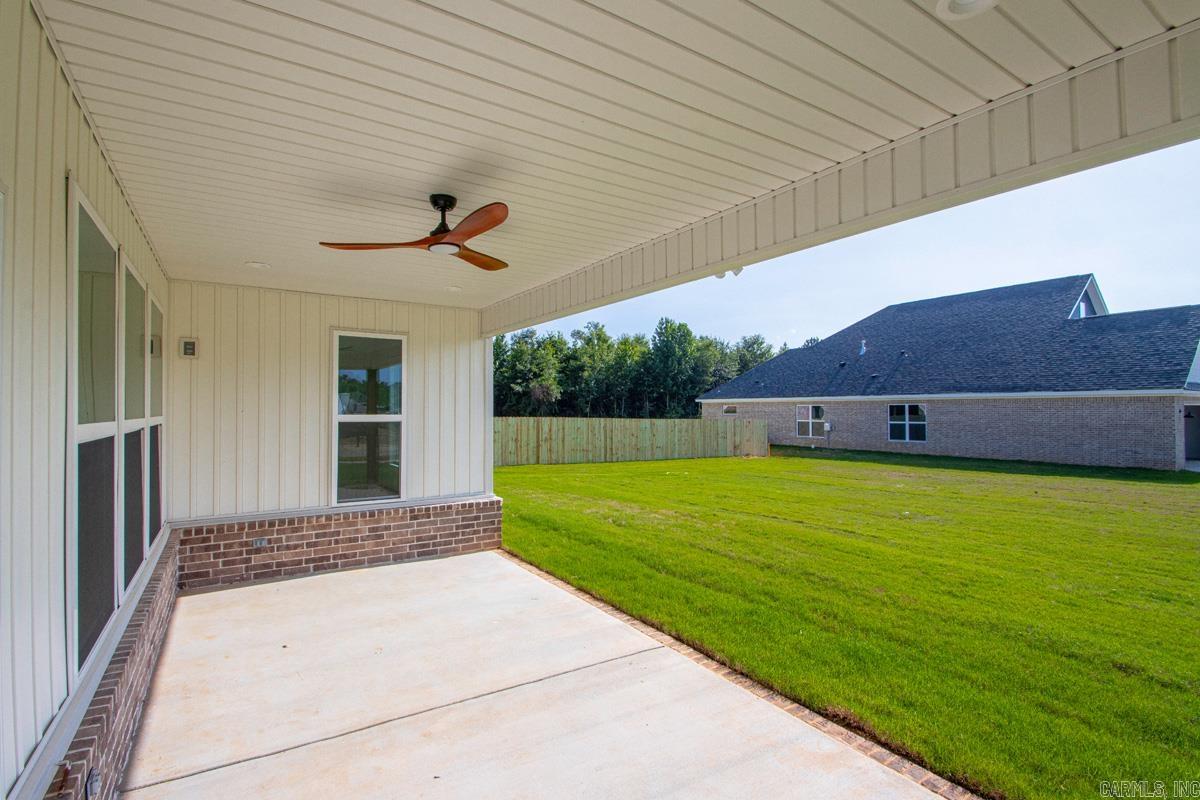 CREEKSIDE - Residential