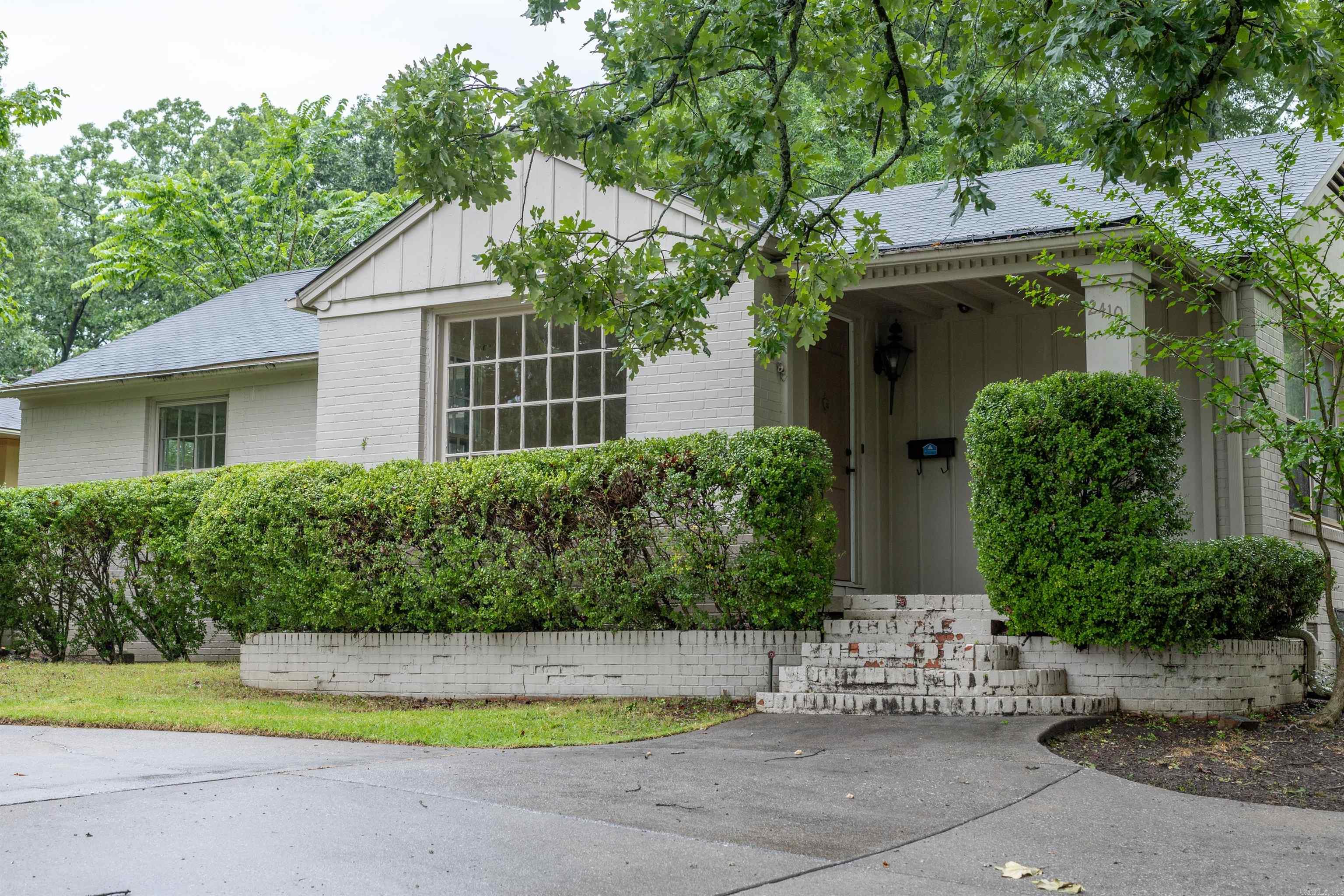 CHERRY & COX - Residential