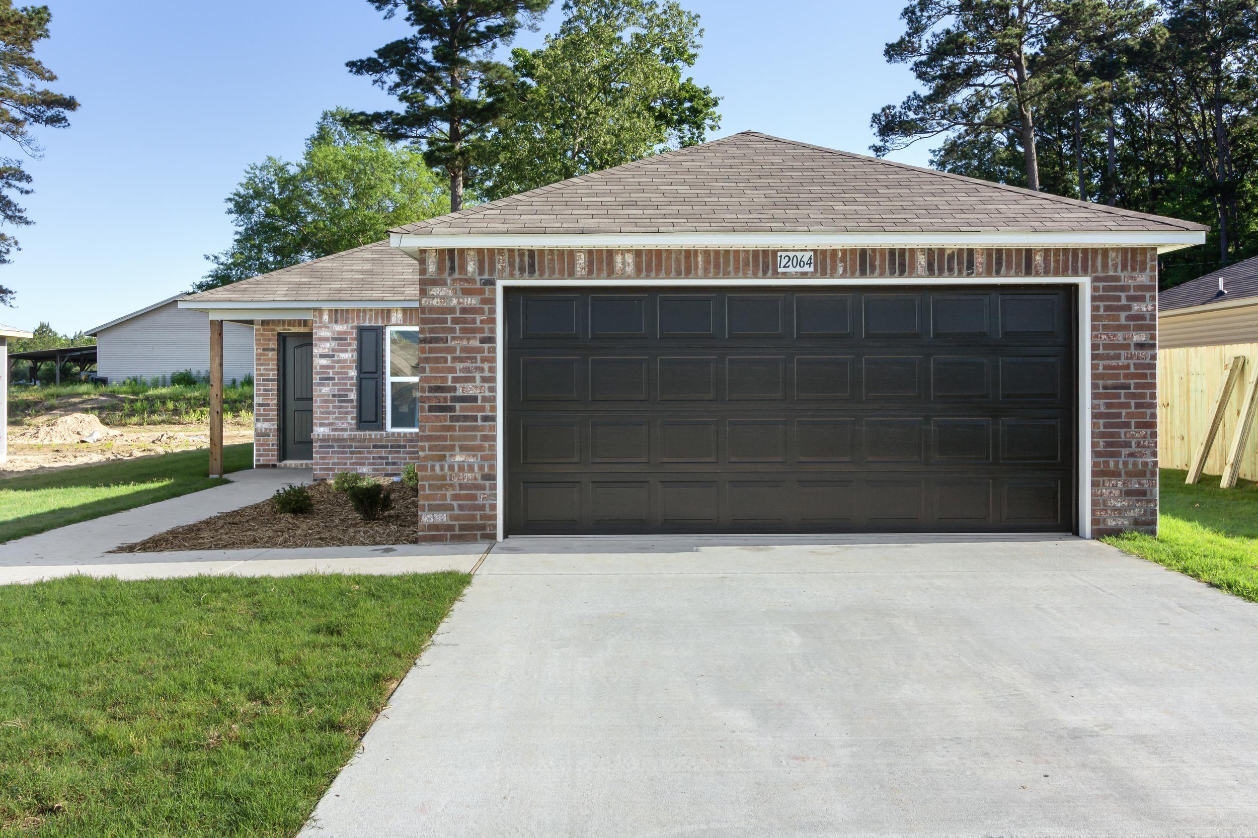 SPRINGLAKE TRAILS - Residential