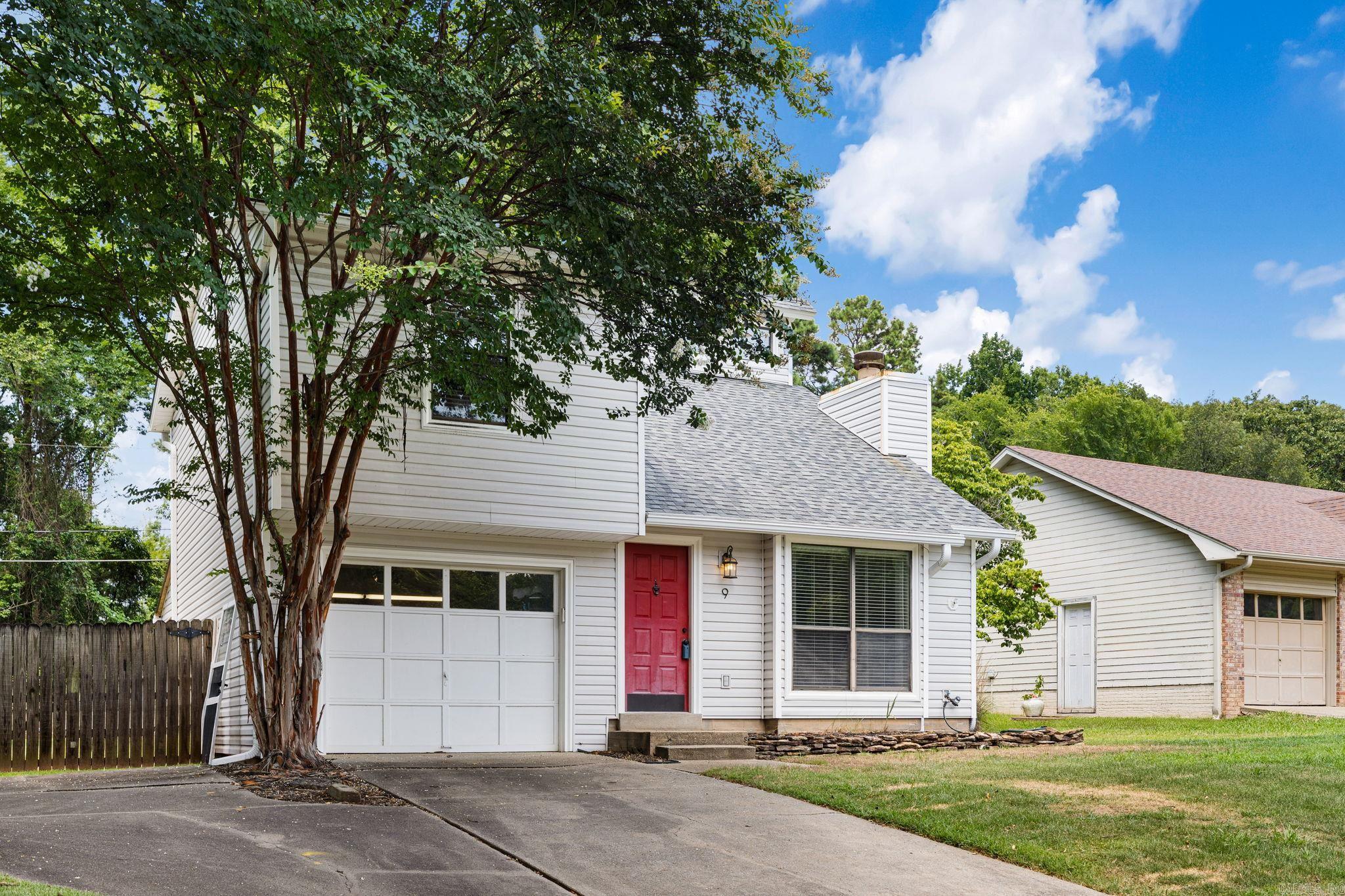 WHITE OAK VILLAGE - Residential