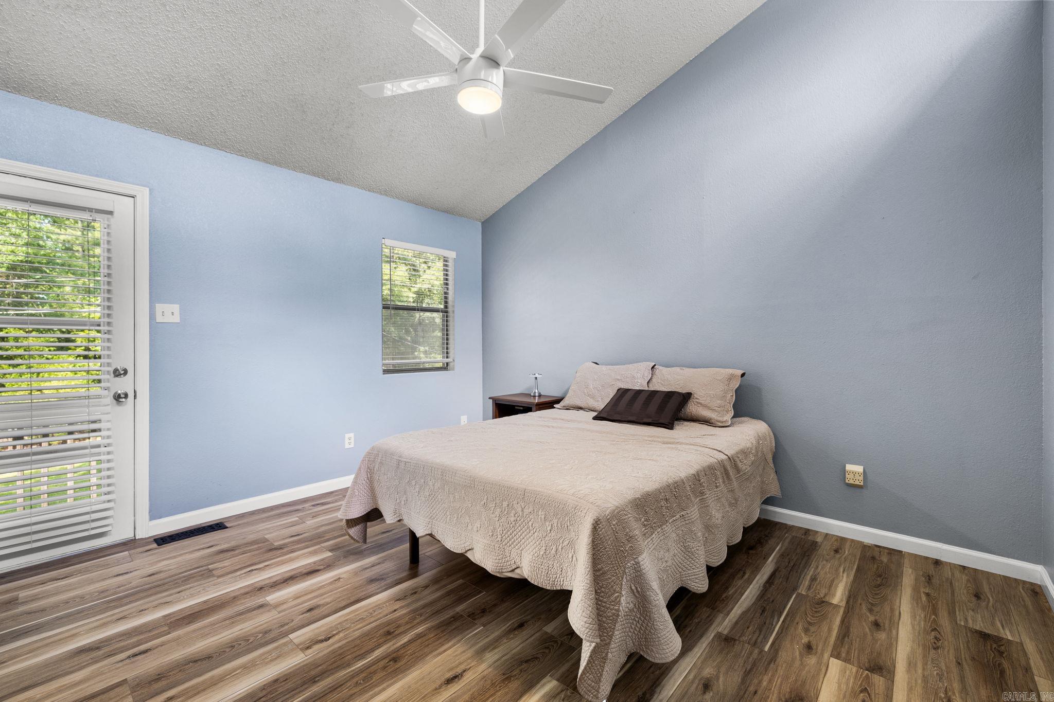 WHITE OAK VILLAGE - Residential
