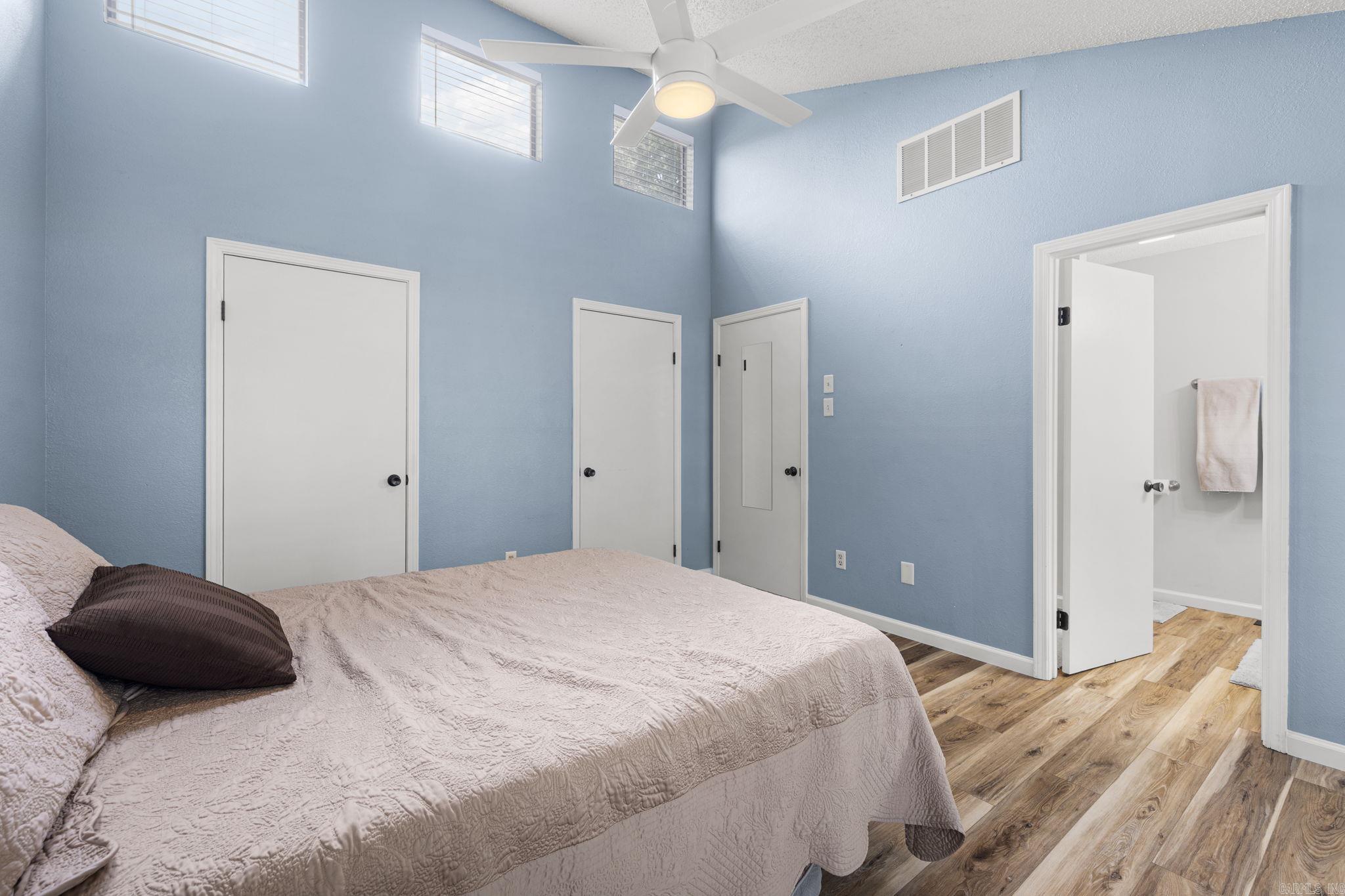WHITE OAK VILLAGE - Residential