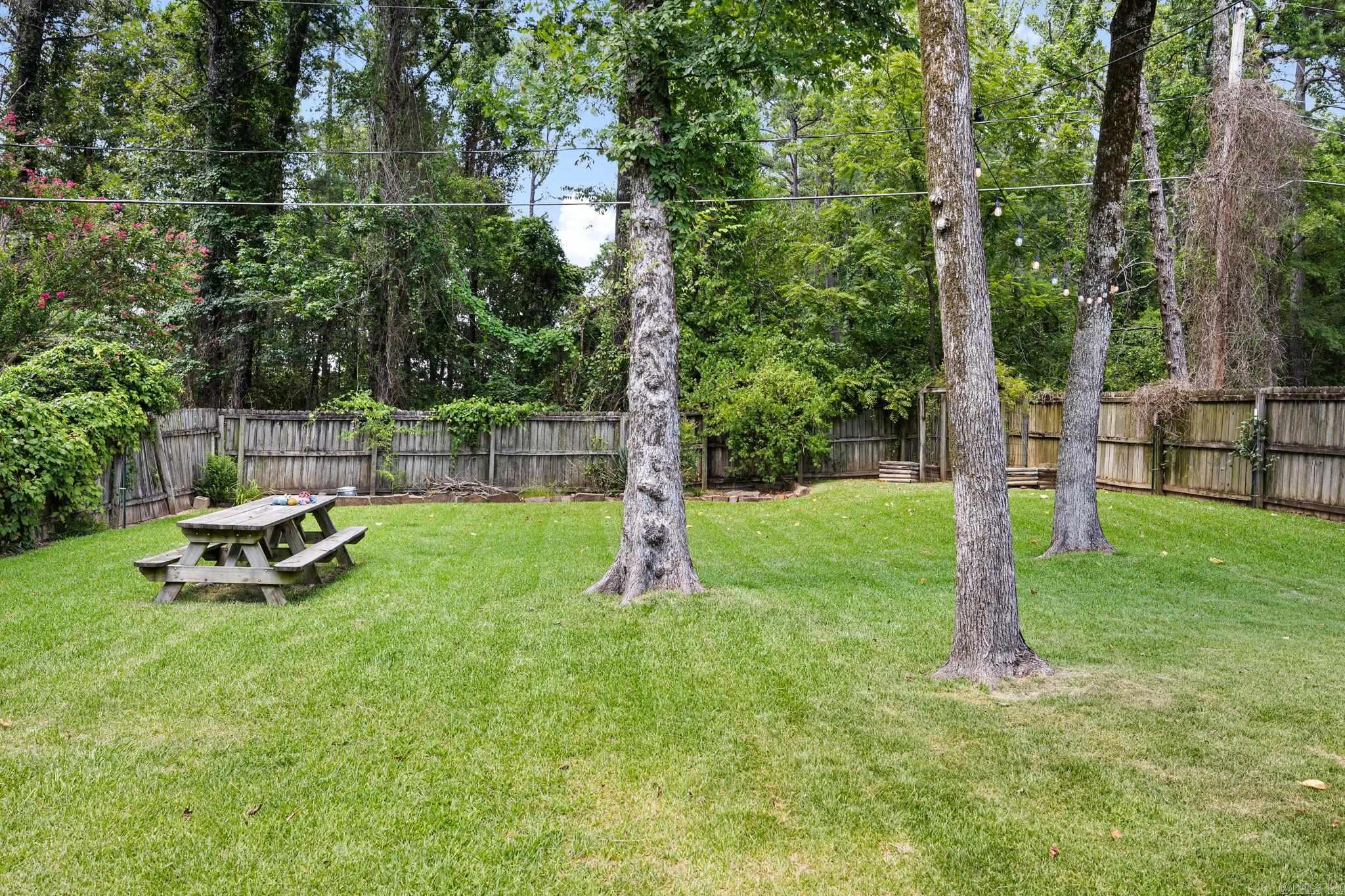 WHITE OAK VILLAGE - Residential