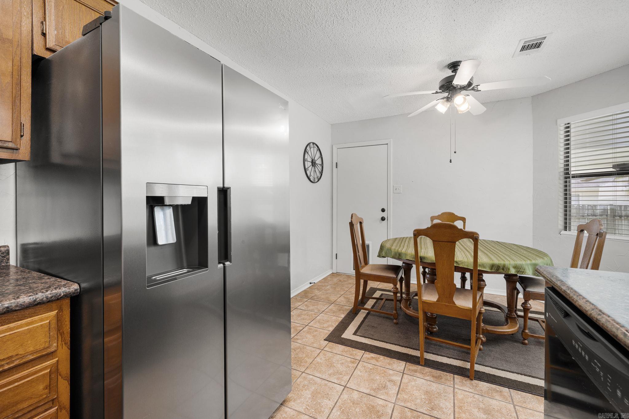 WHITE OAK VILLAGE - Residential