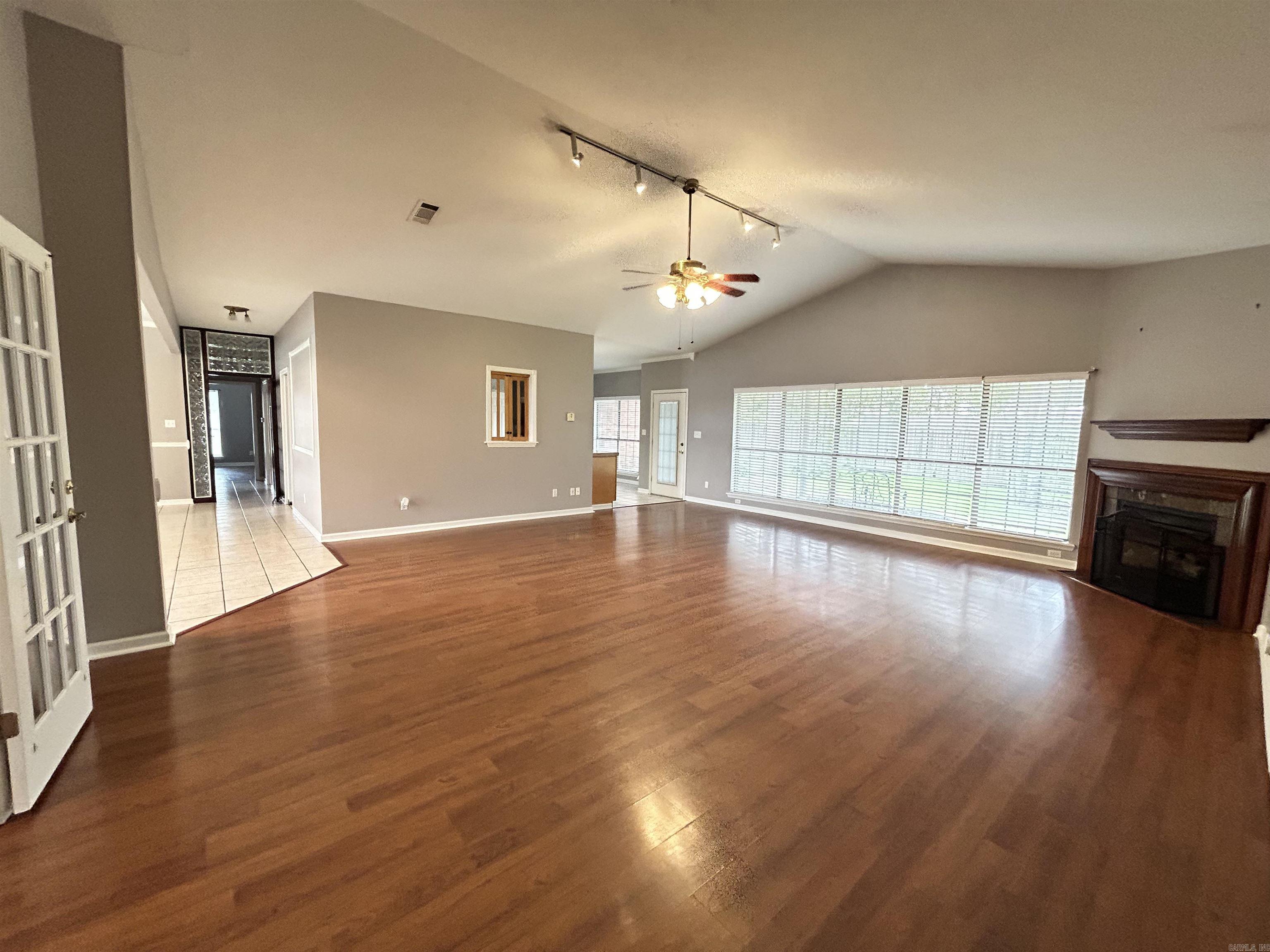 WOODLANDS - Residential