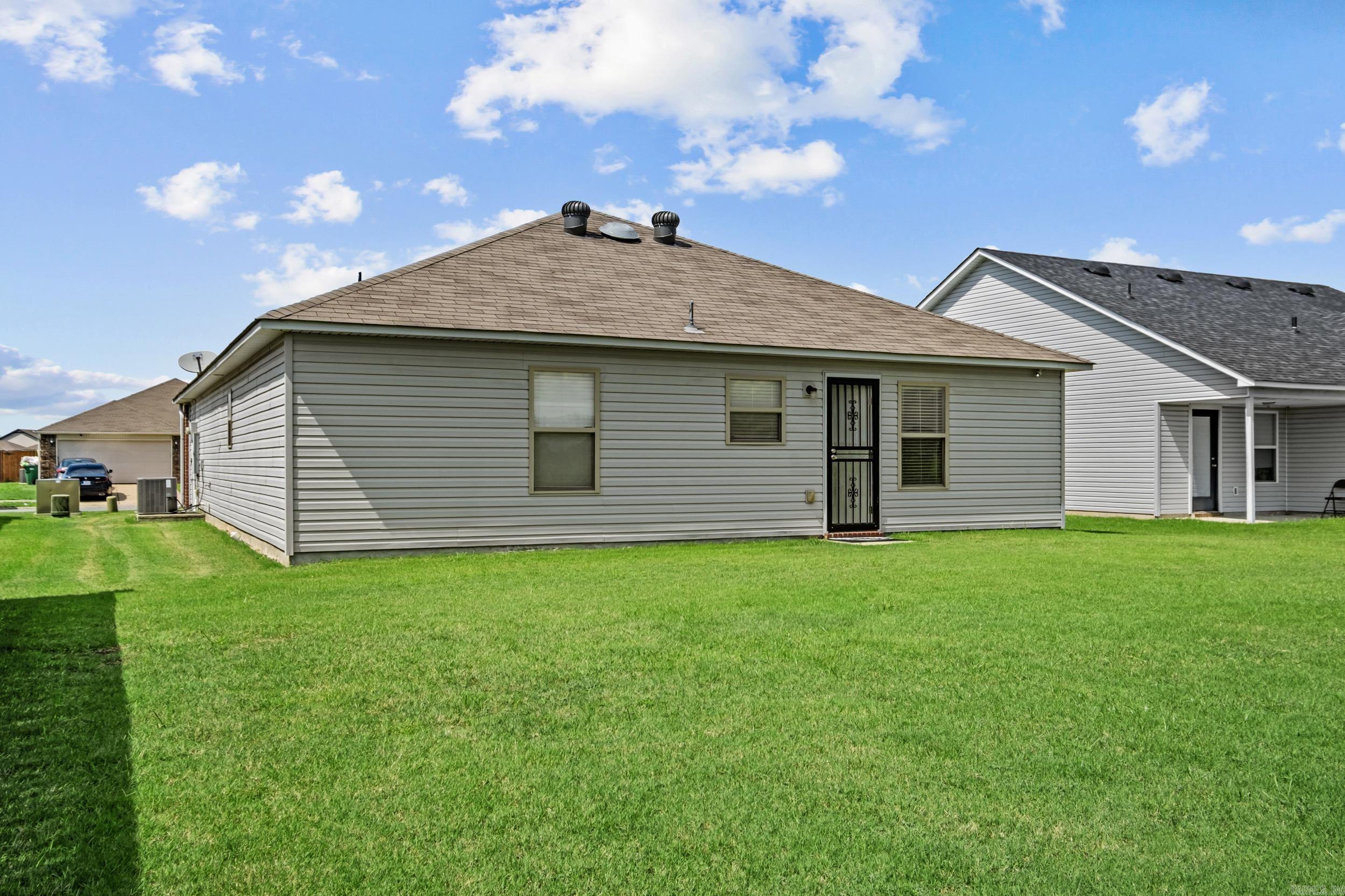 FAULKNER CROSSING - Residential