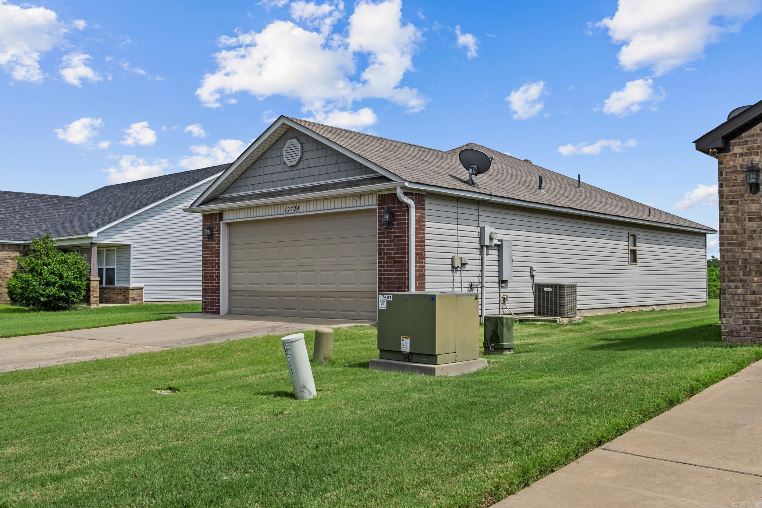 FAULKNER CROSSING - Residential