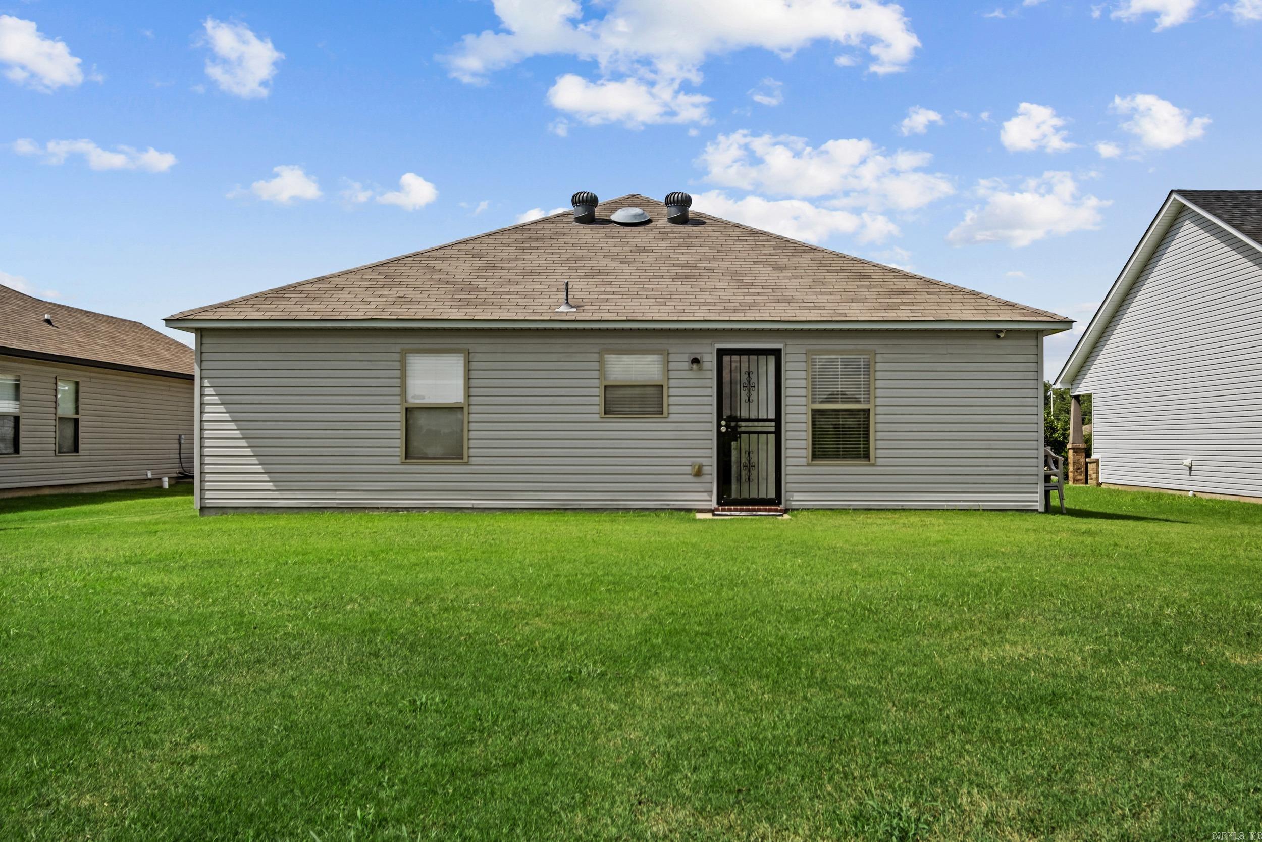 FAULKNER CROSSING - Residential