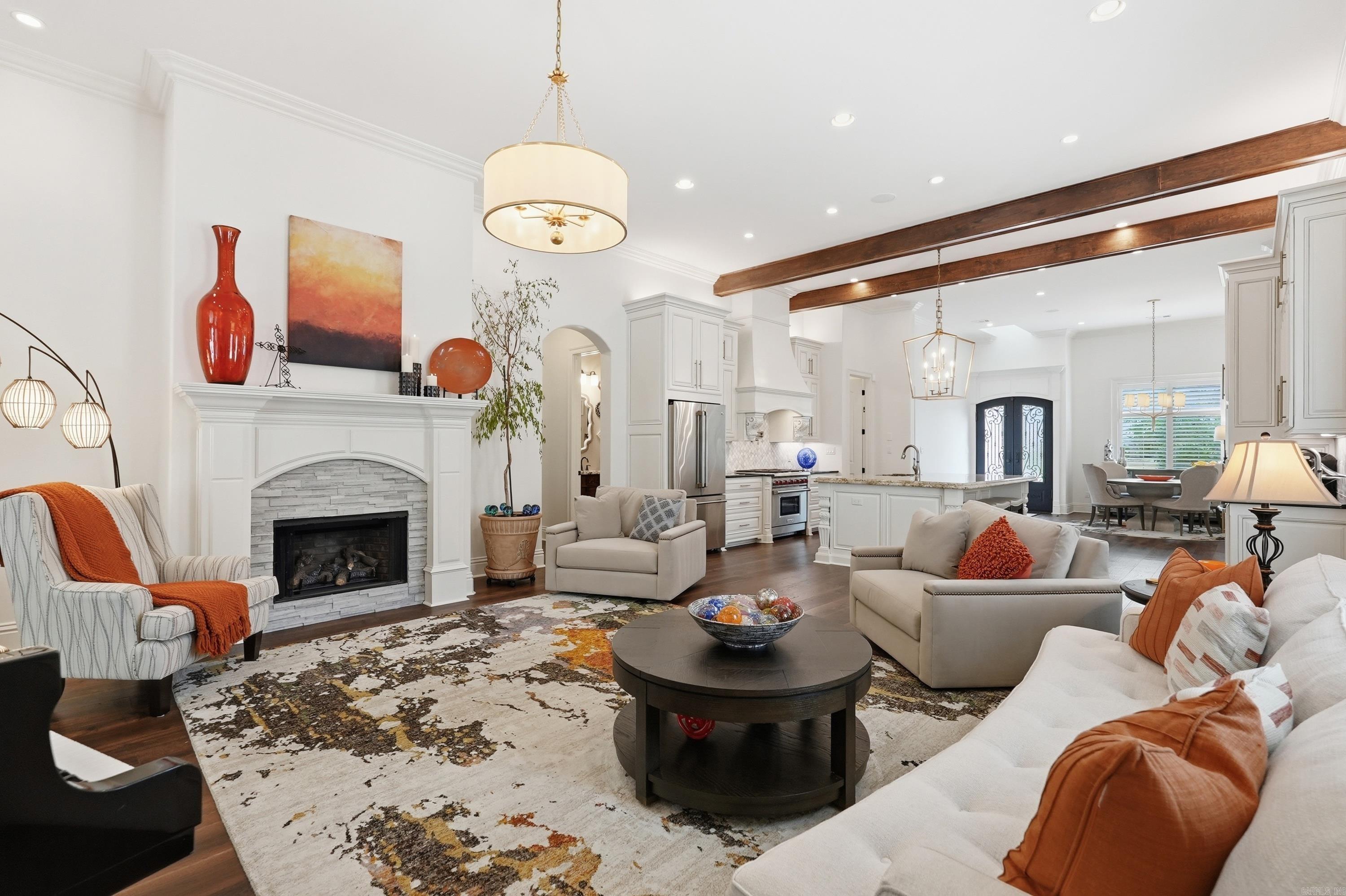 CHENAL VALLEY ENSBURY PLACE - Residential