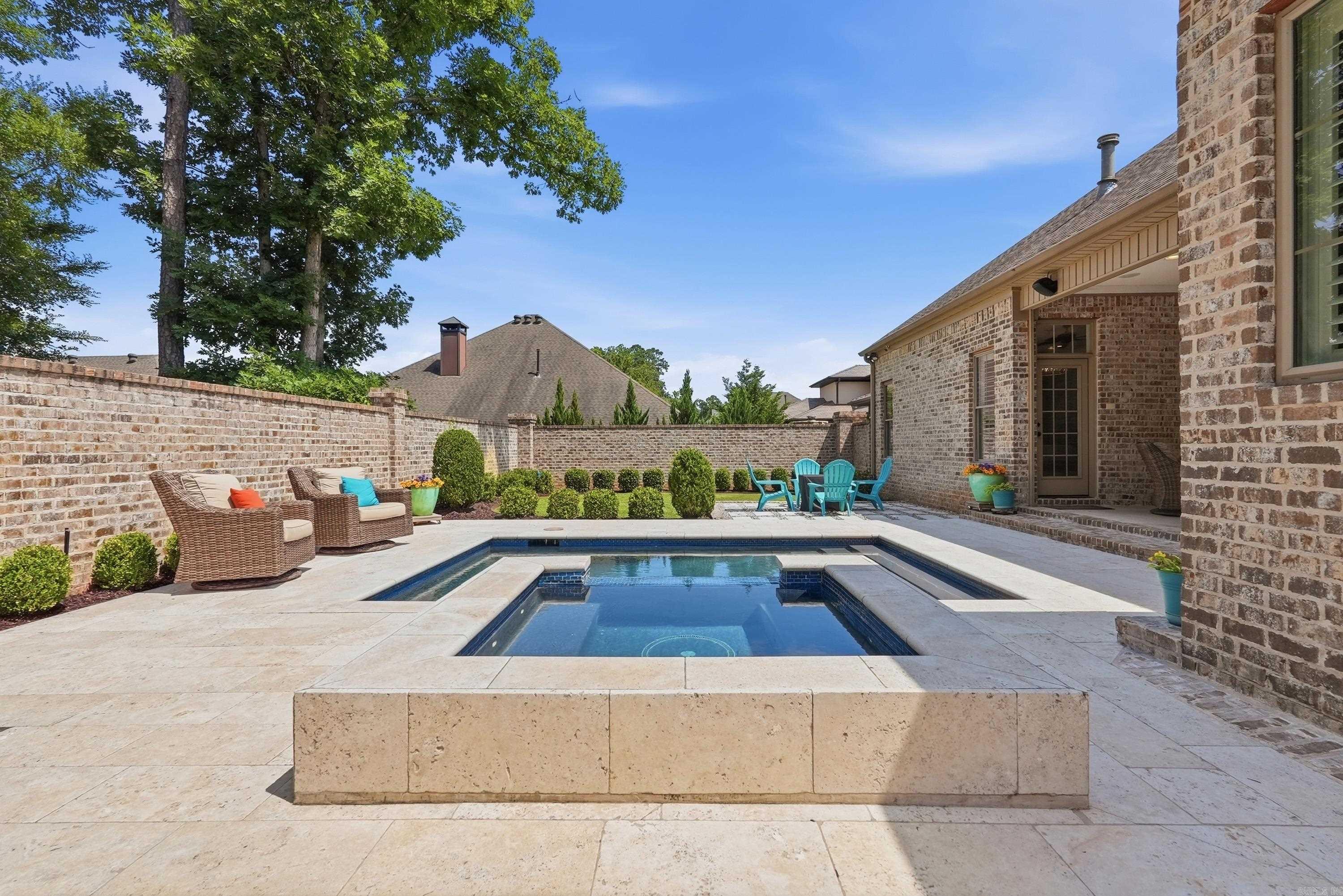 CHENAL VALLEY ENSBURY PLACE - Residential