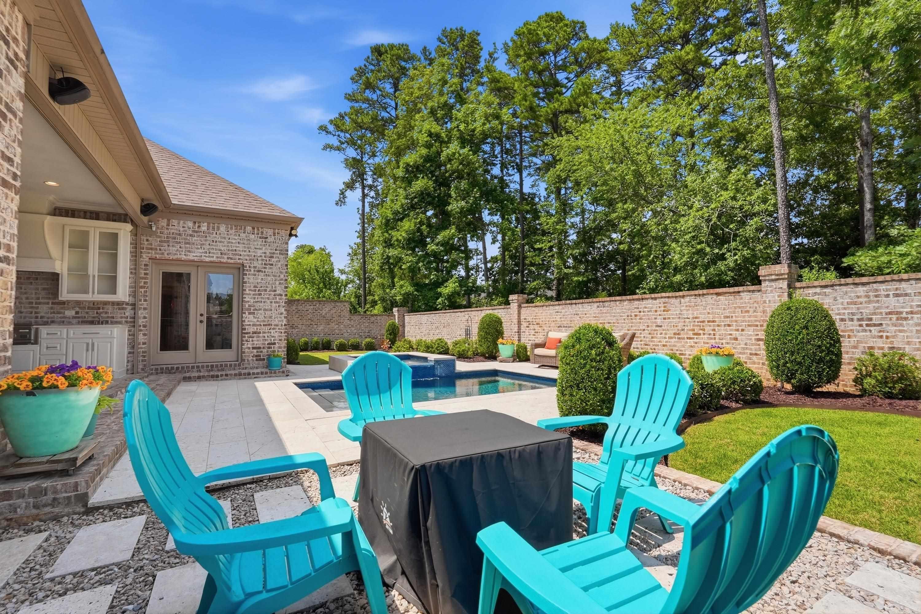 CHENAL VALLEY ENSBURY PLACE - Residential