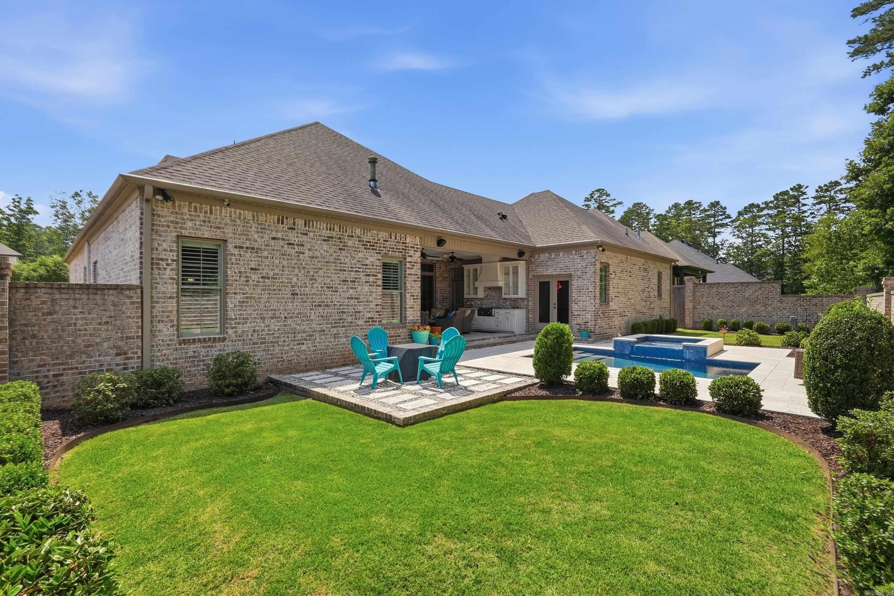 CHENAL VALLEY ENSBURY PLACE - Residential