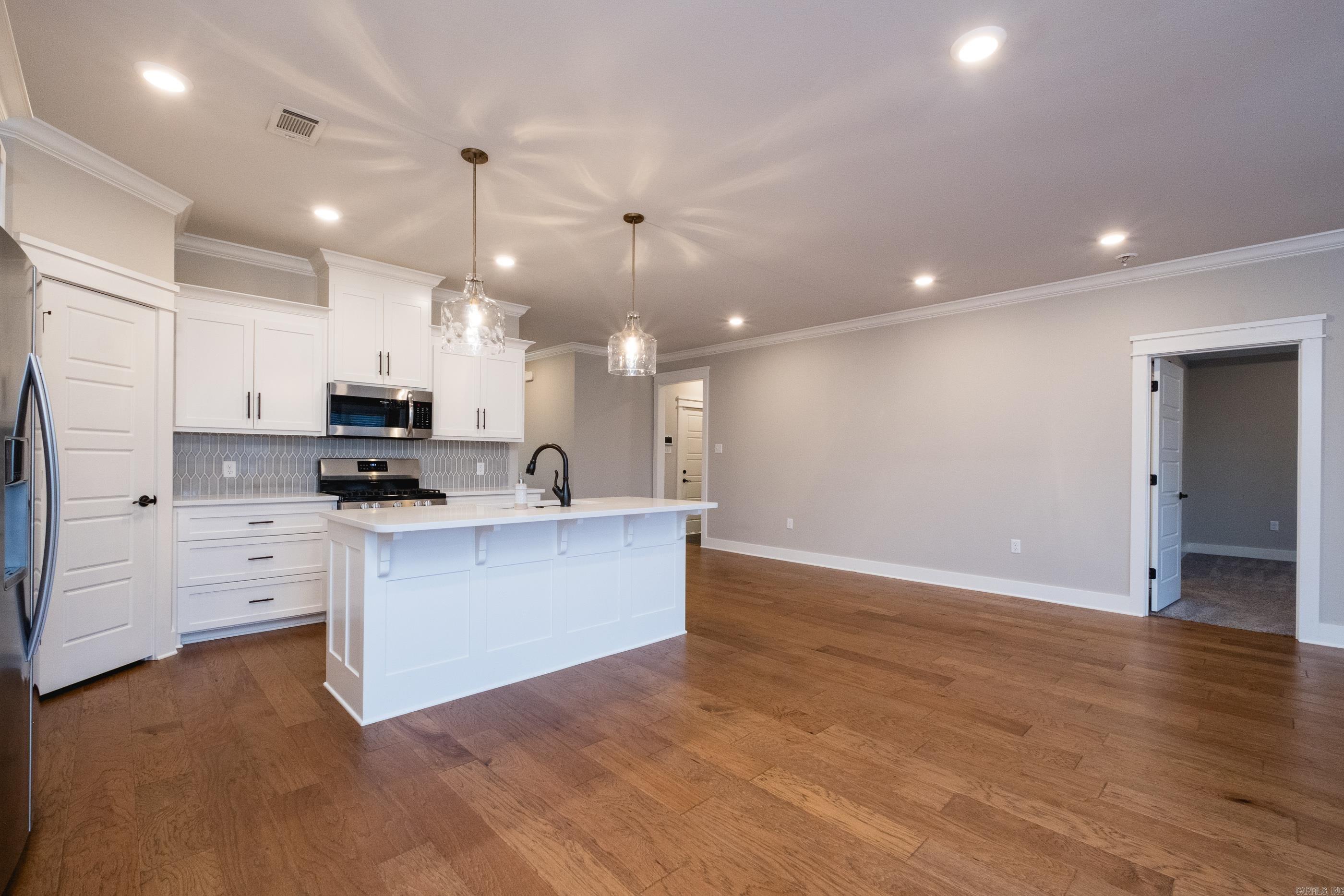 CARNAHAN VILLAGE SUB - Residential