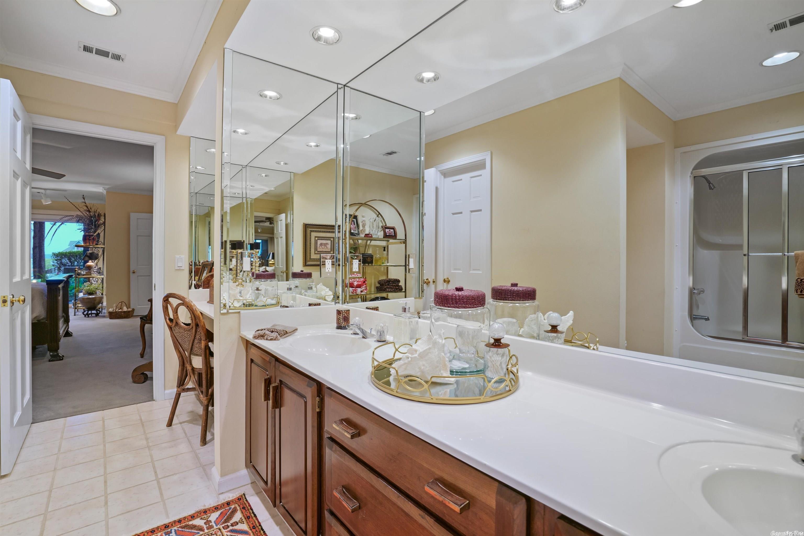 Hamilton Pointe HPR - Residential