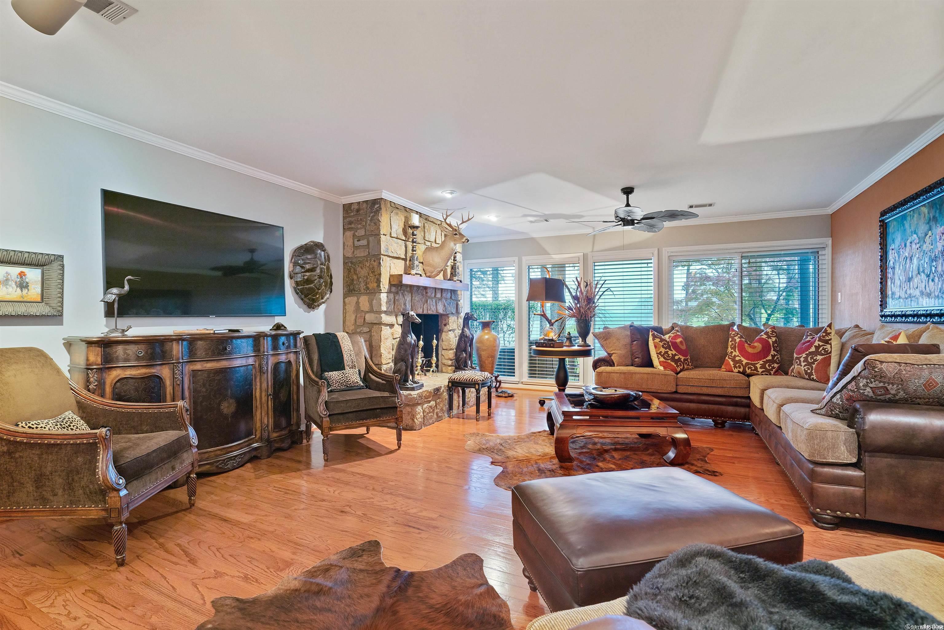 Hamilton Pointe HPR - Residential