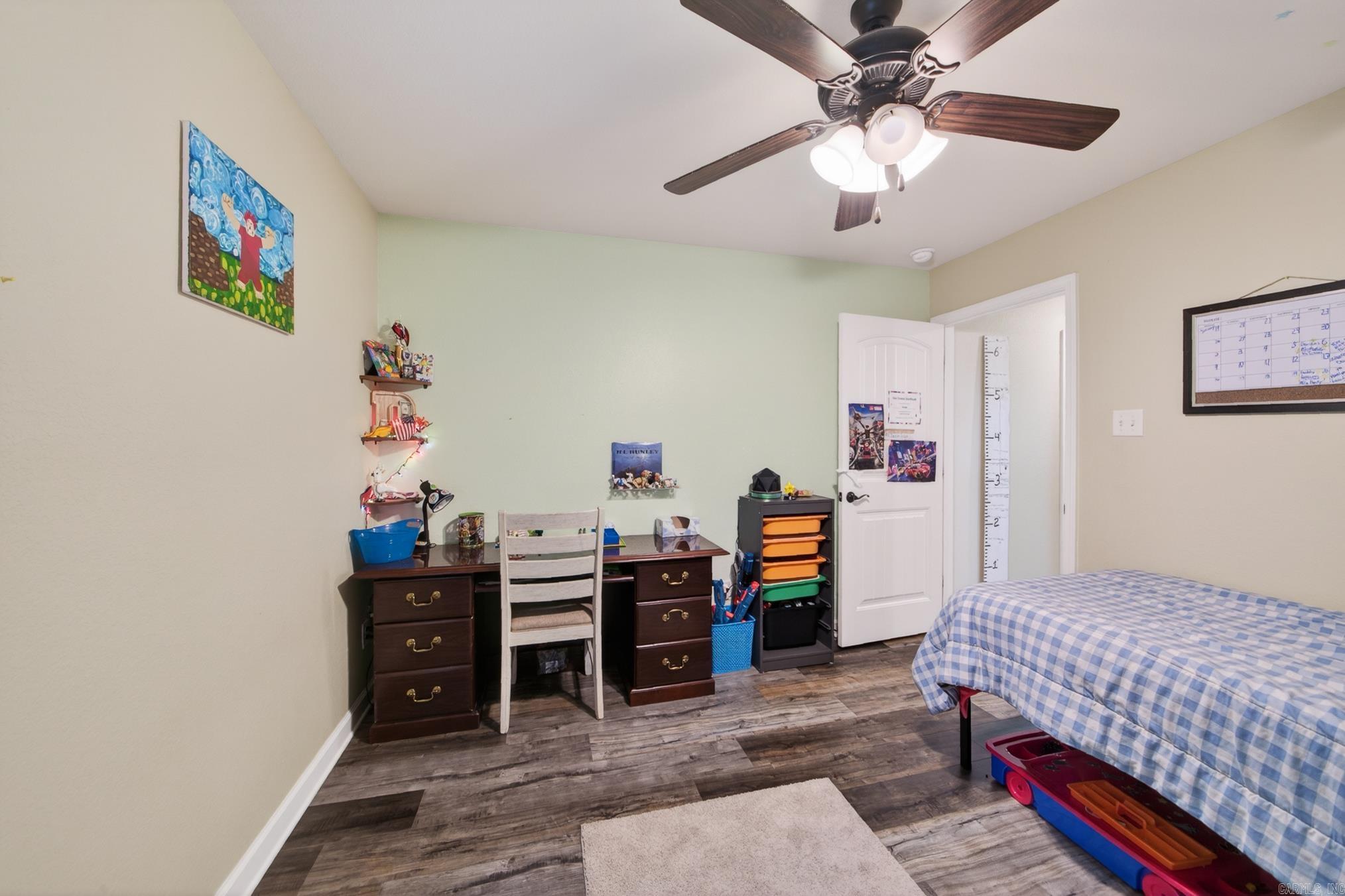 HUNTINGTON PLACE - Residential Lease