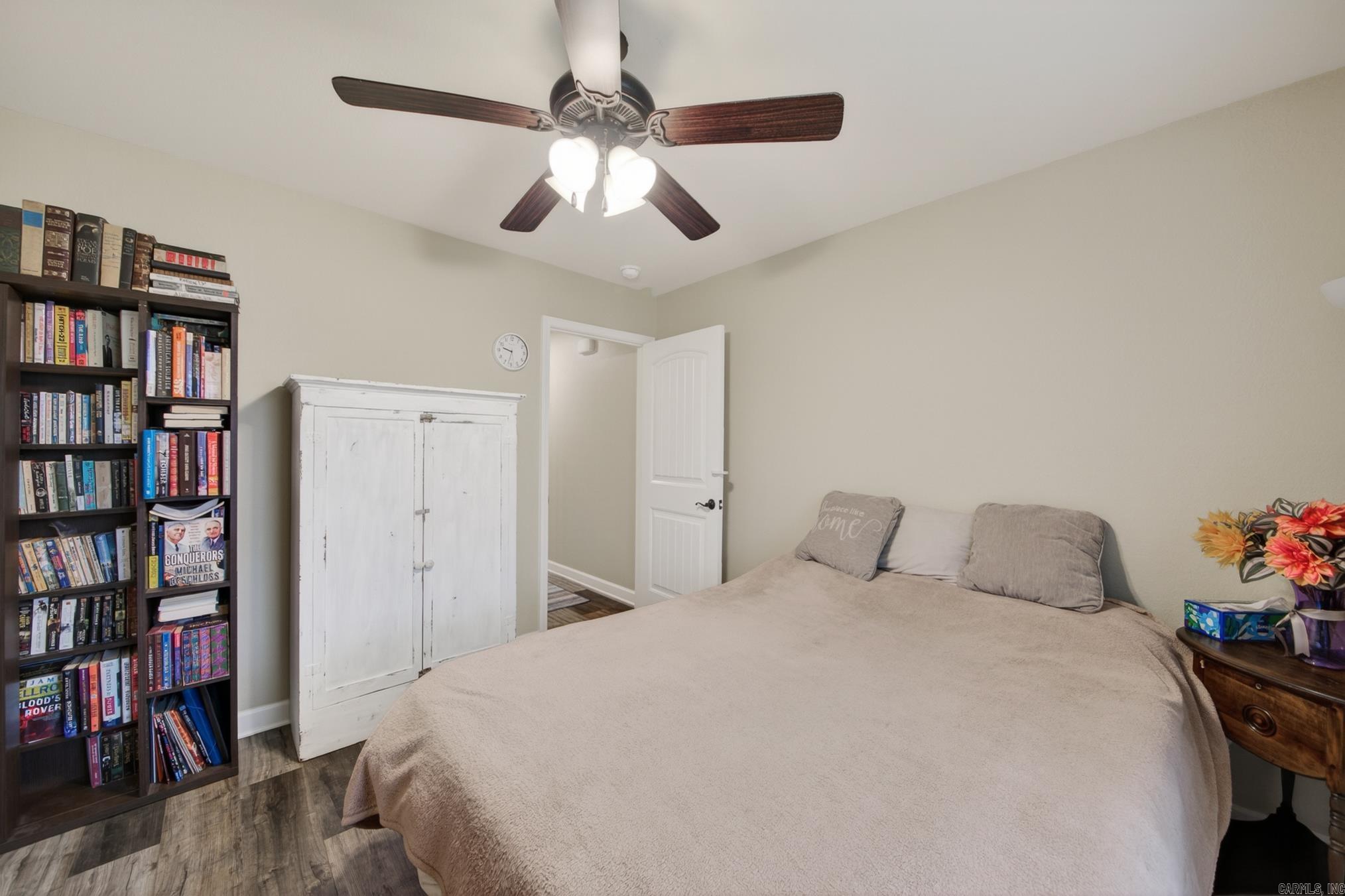 HUNTINGTON PLACE - Residential Lease