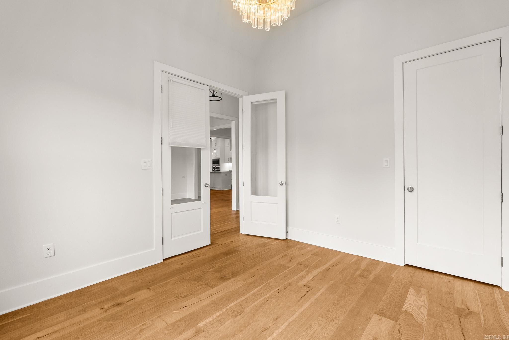 Metes & Bounds - Residential