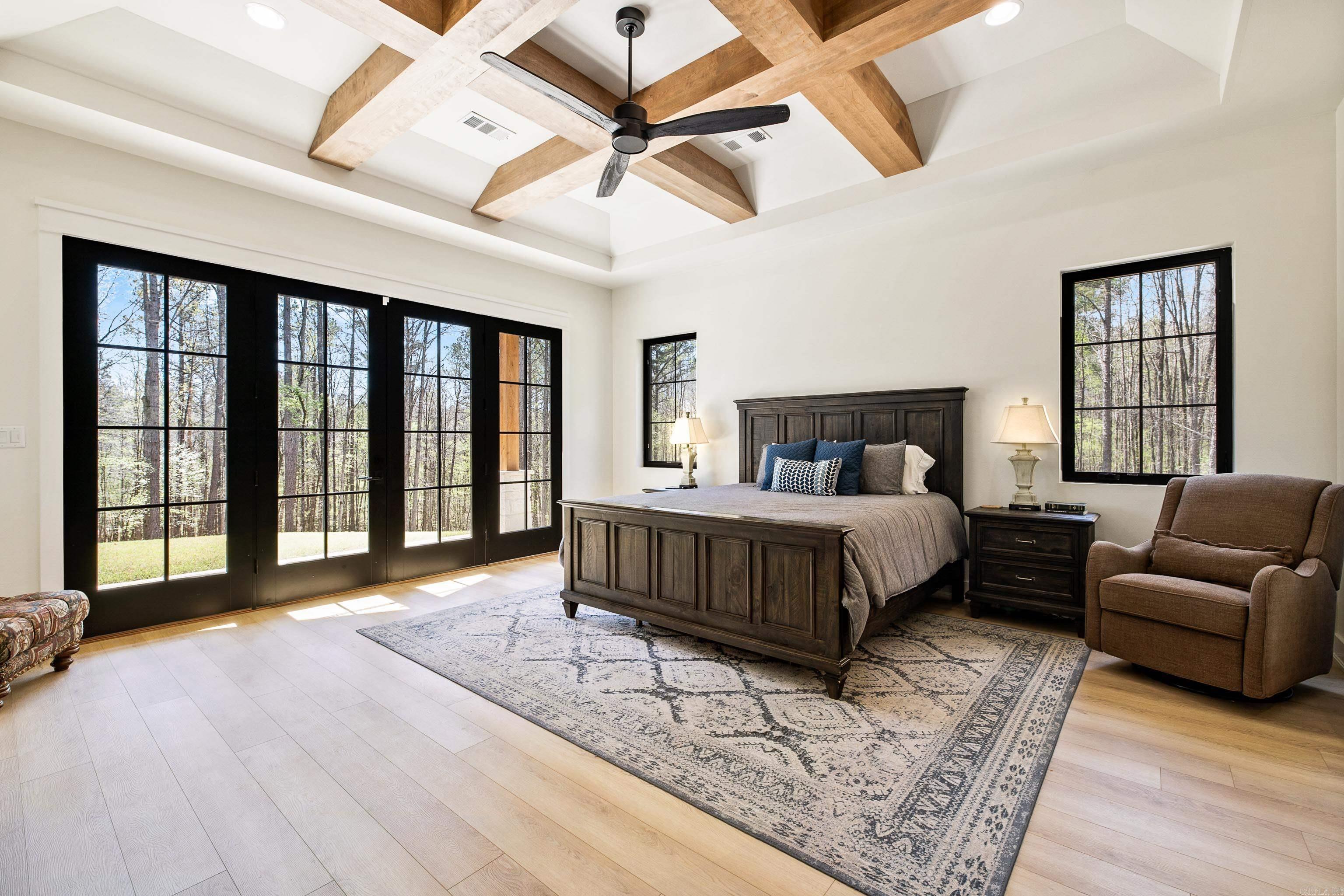 WILLIAMS CREEK - Residential