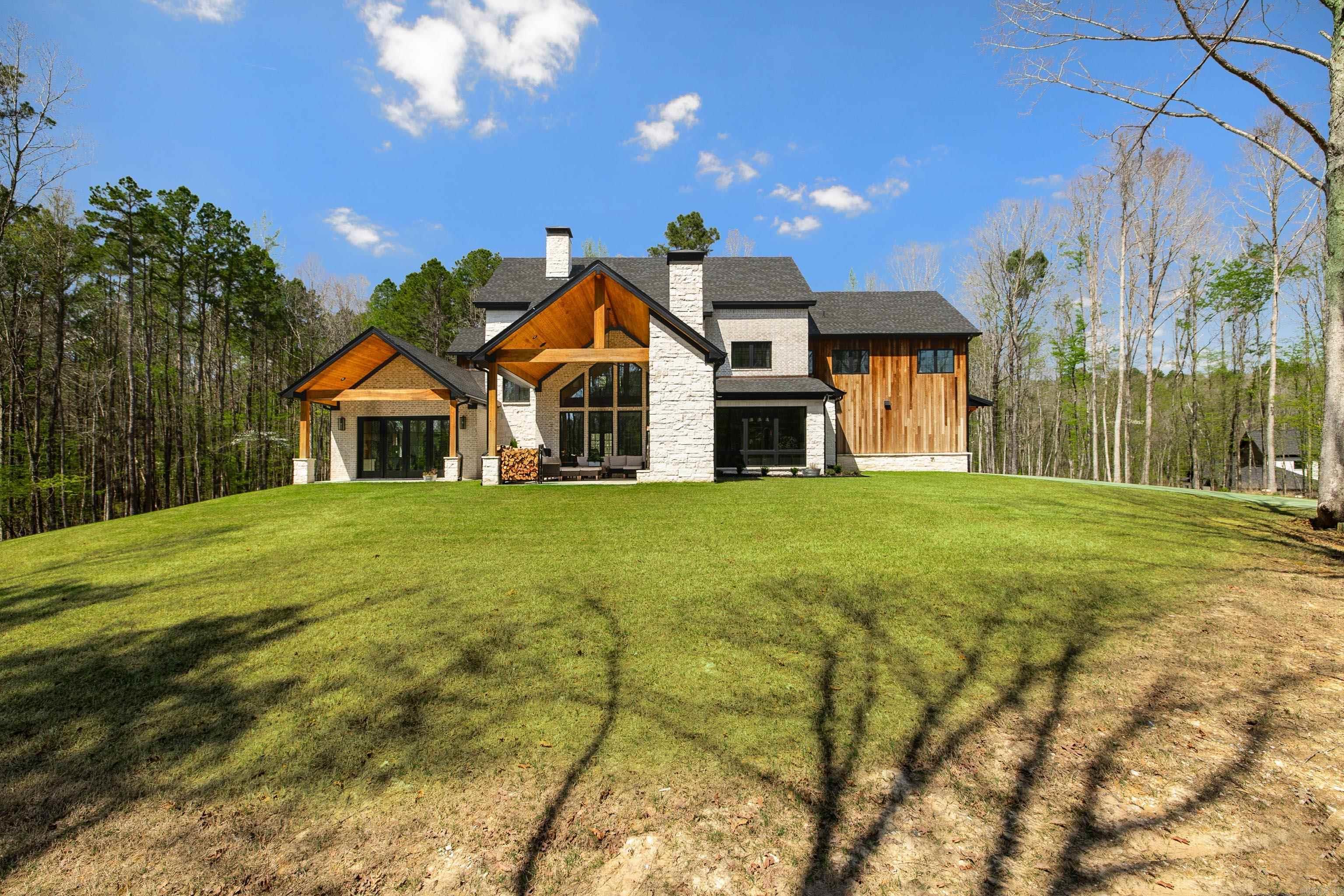 WILLIAMS CREEK - Residential