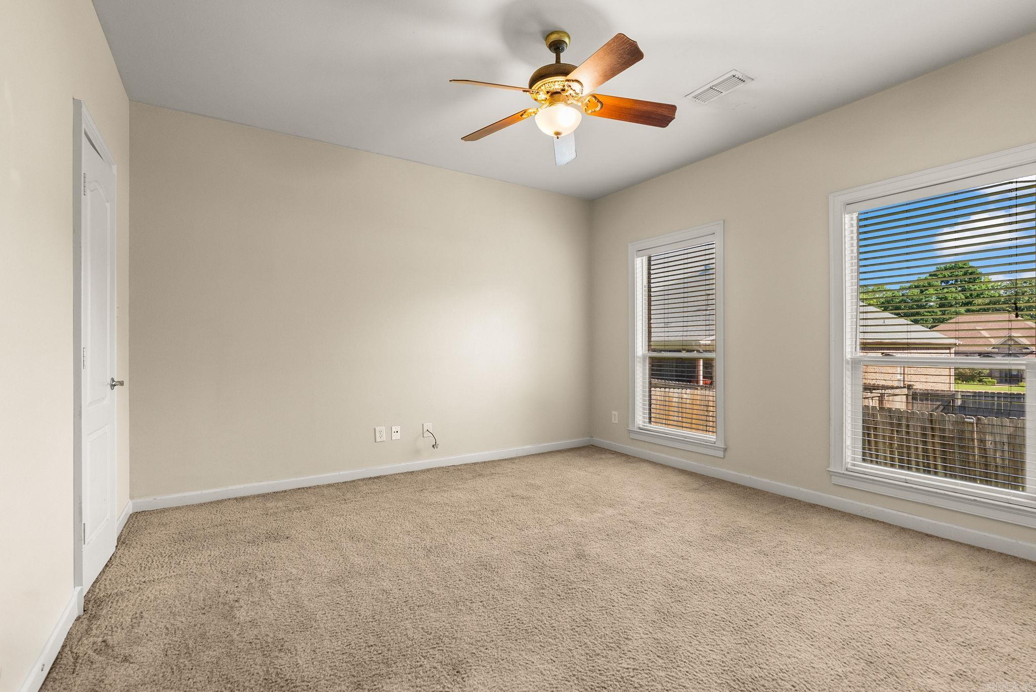 MADISON VALLEY - Residential