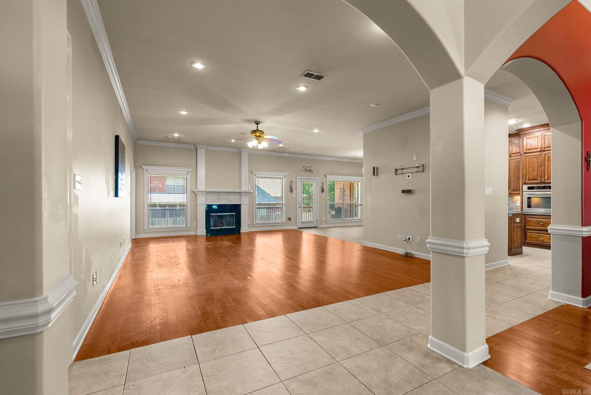 MADISON VALLEY - Residential