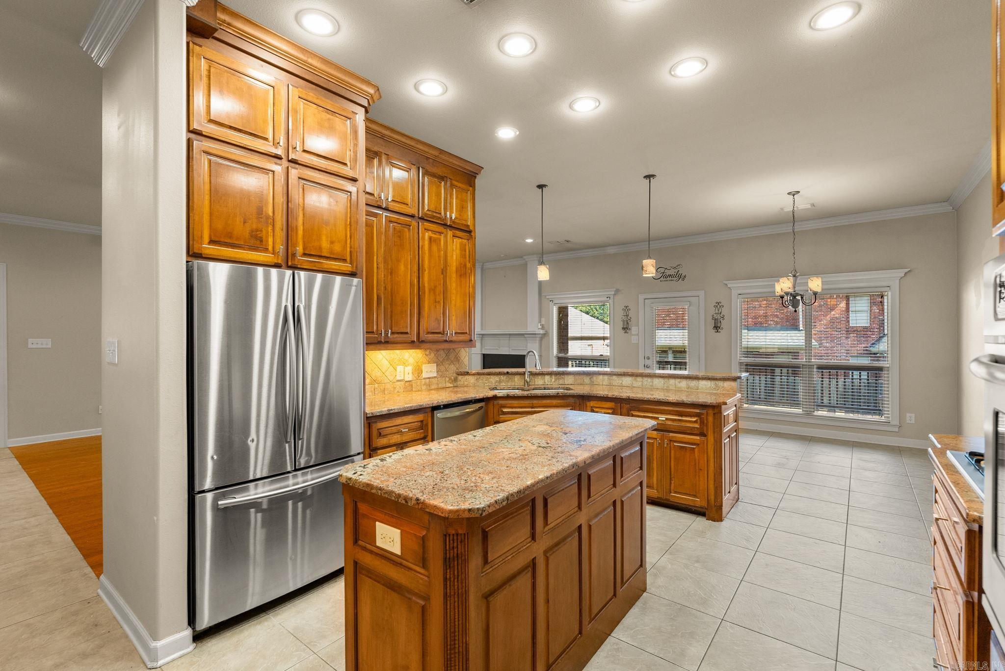 MADISON VALLEY - Residential