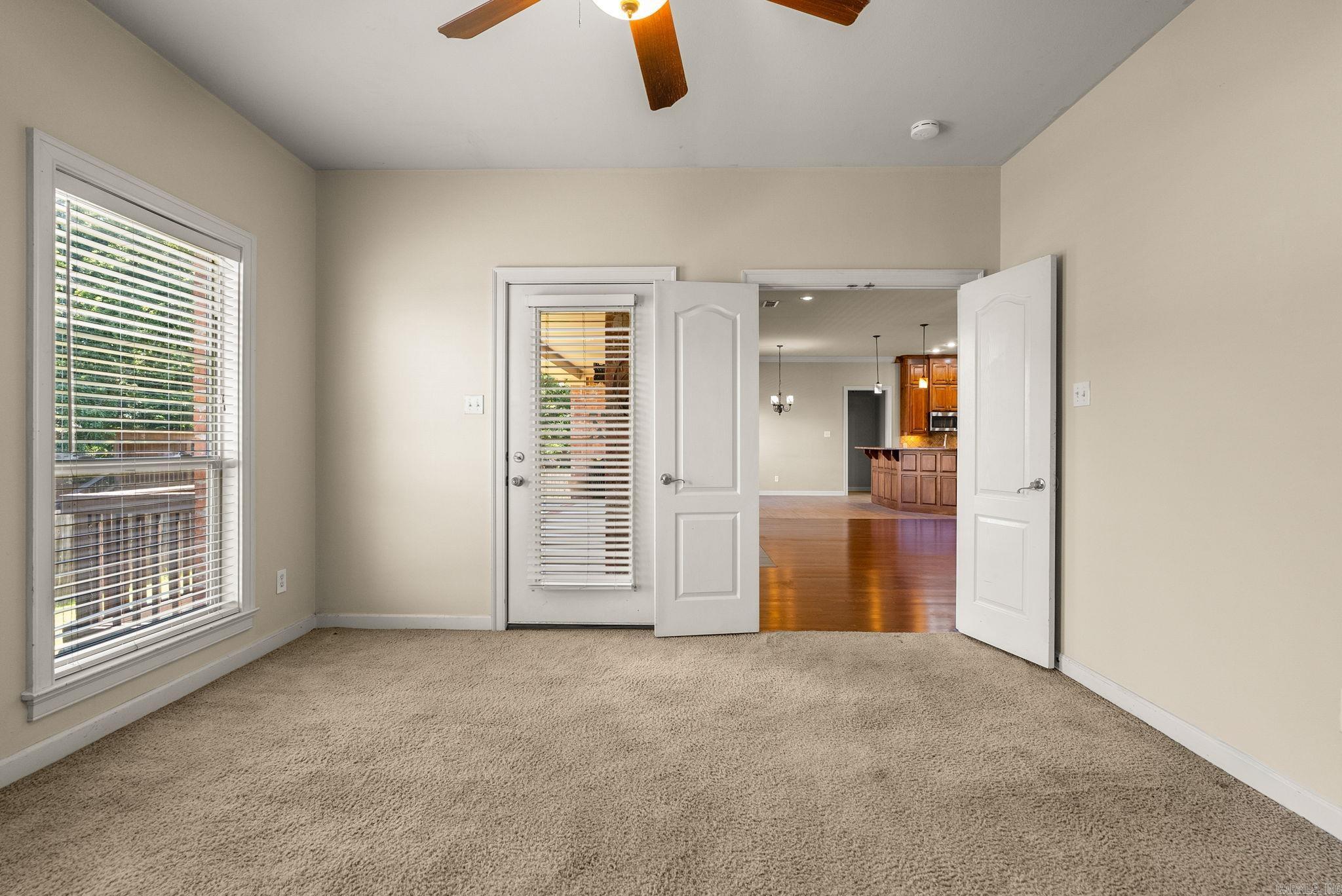 MADISON VALLEY - Residential