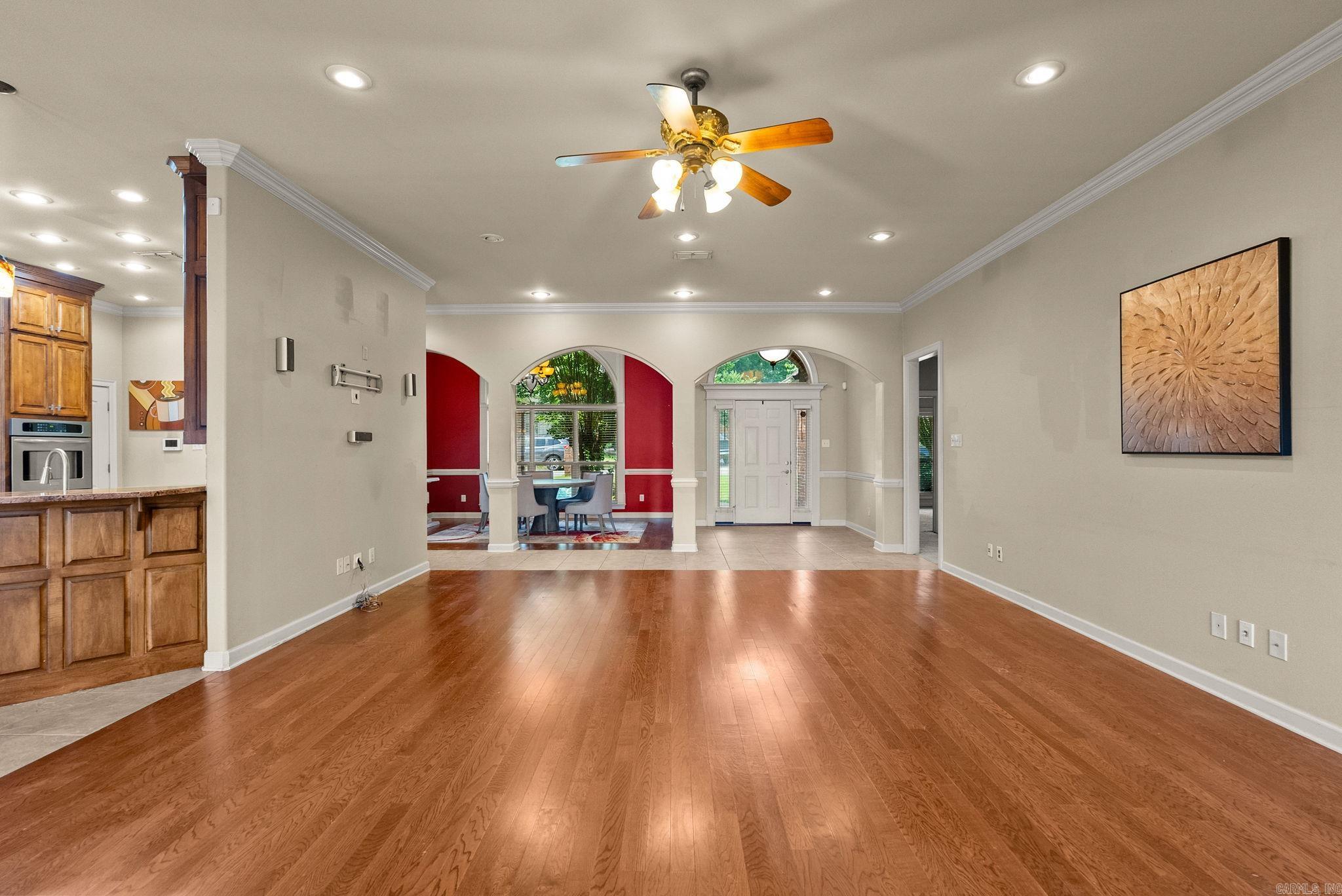 MADISON VALLEY - Residential