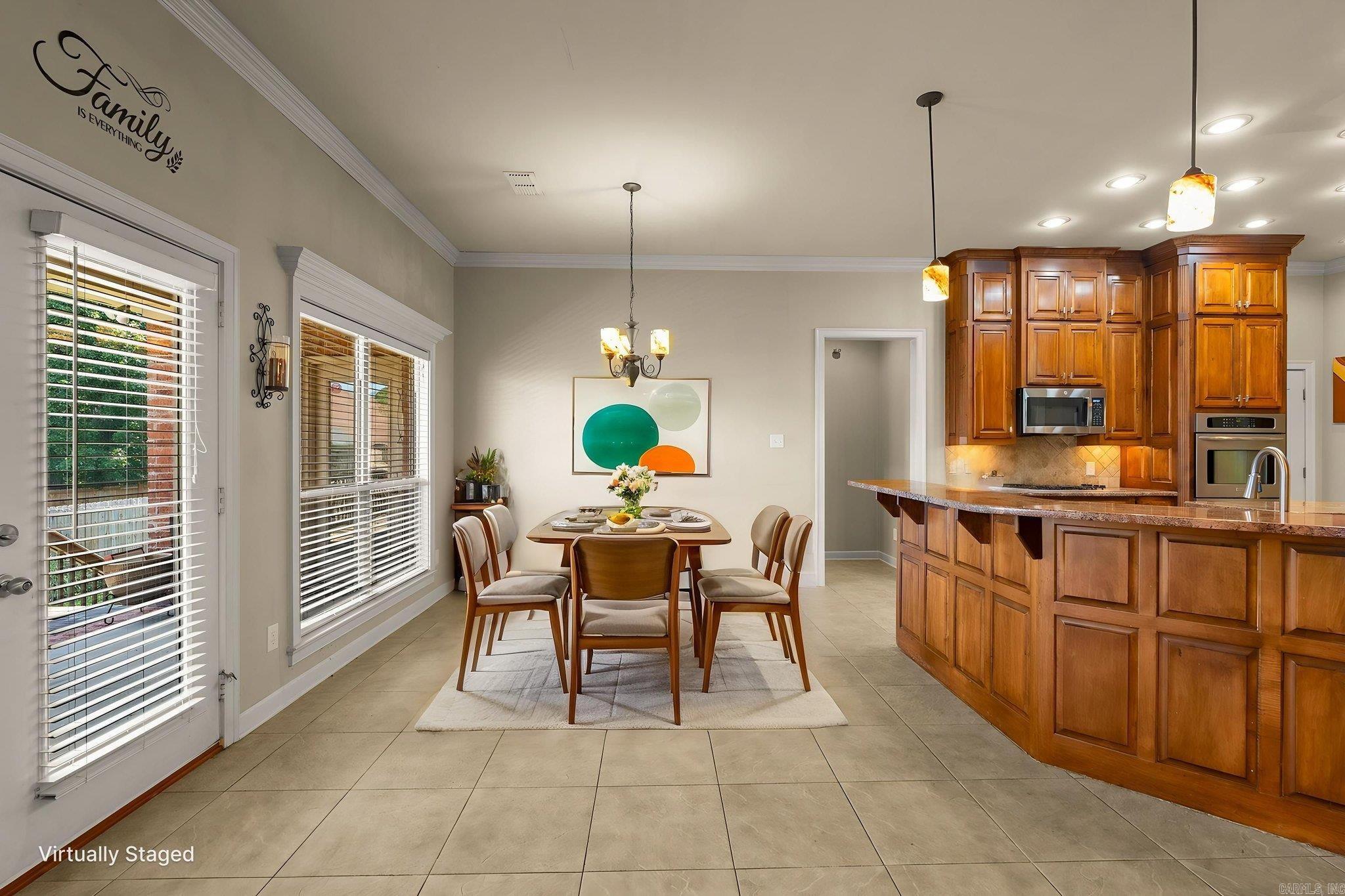 MADISON VALLEY - Residential