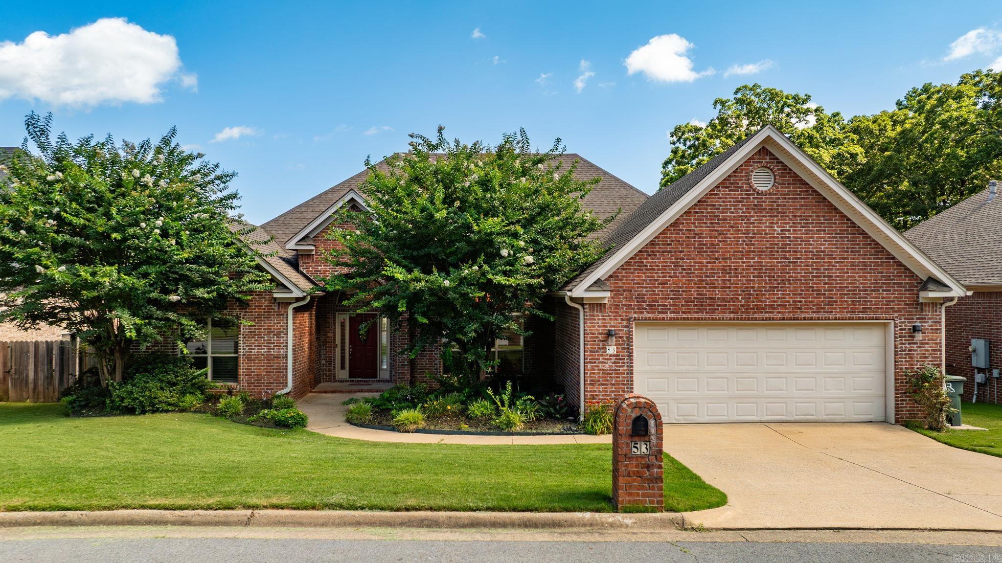 MADISON VALLEY - Residential
