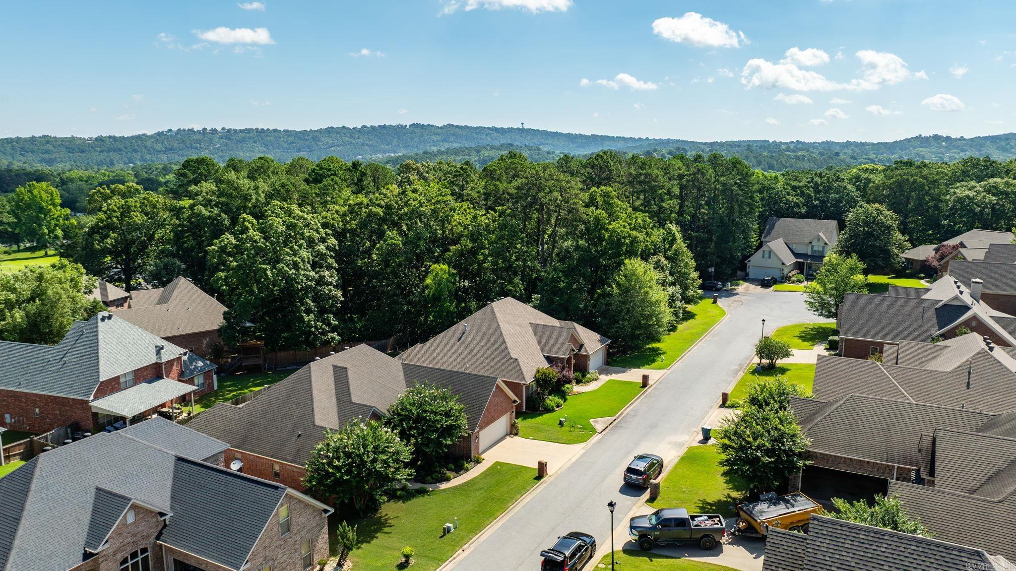MADISON VALLEY - Residential