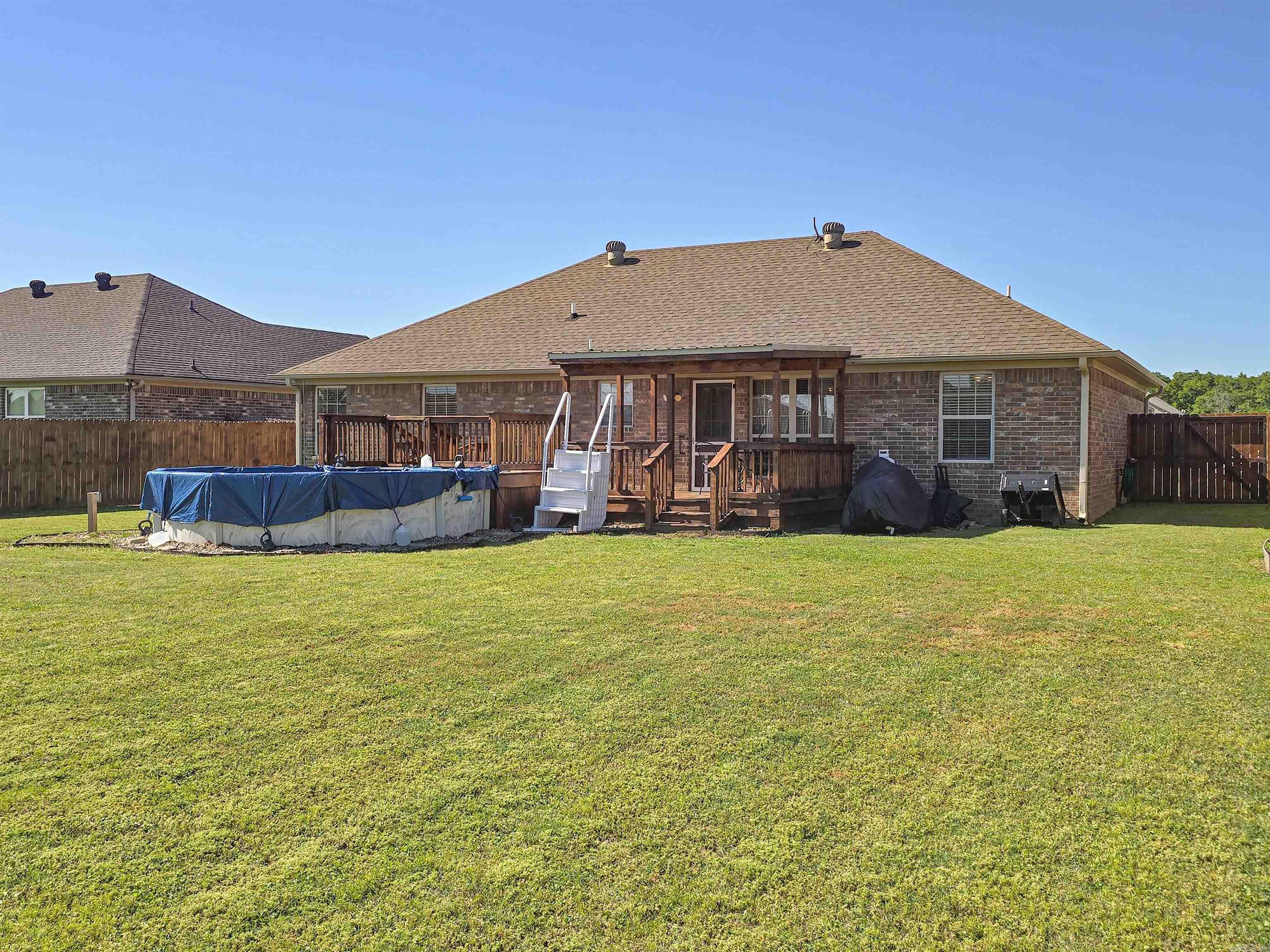 JEWELS ESTATES - Residential