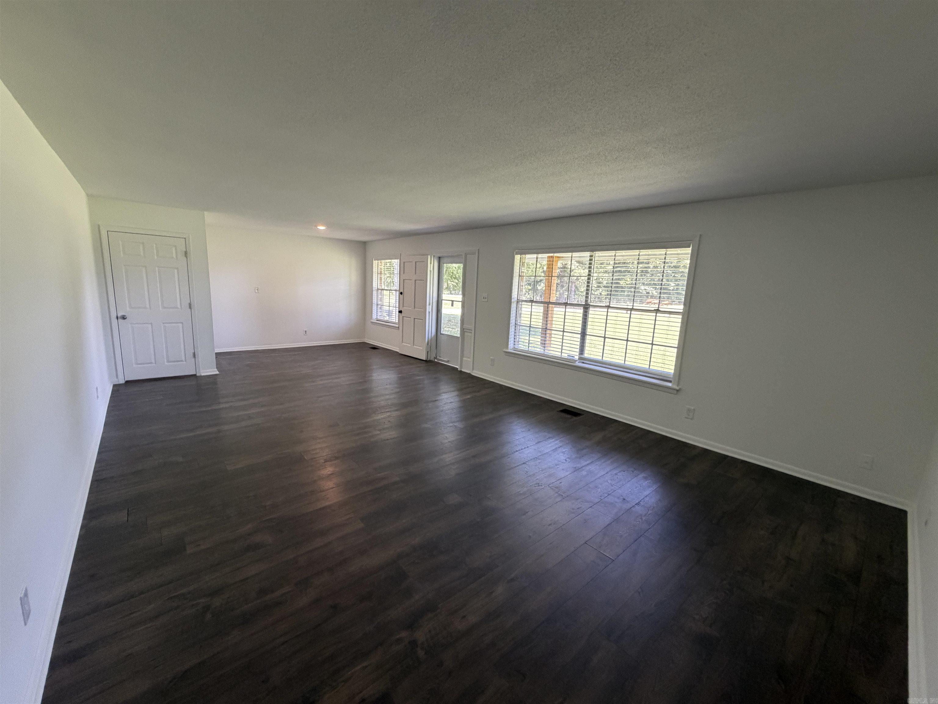 Metes & Bounds - Residential Lease