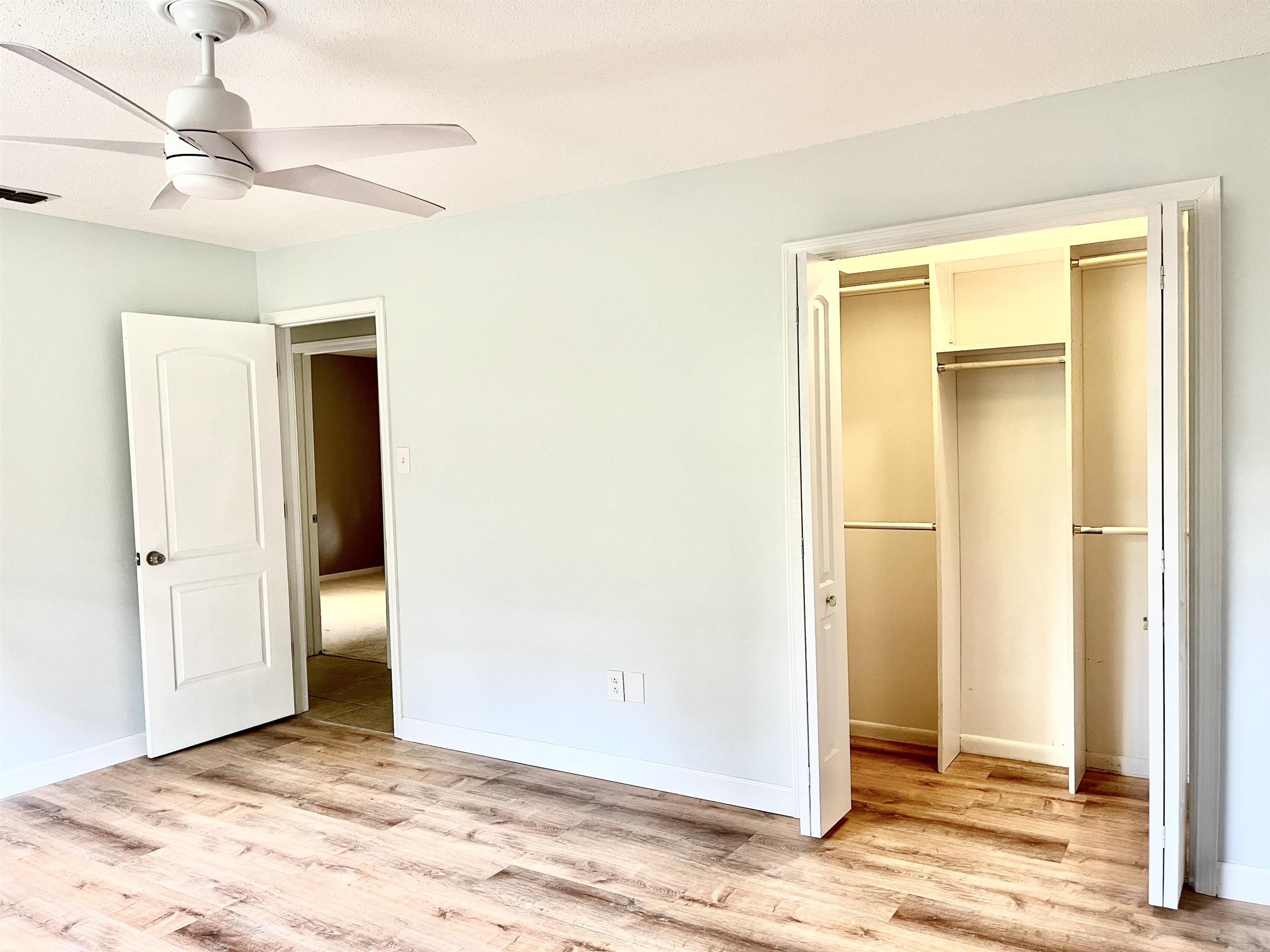 COLONY WEST - Residential