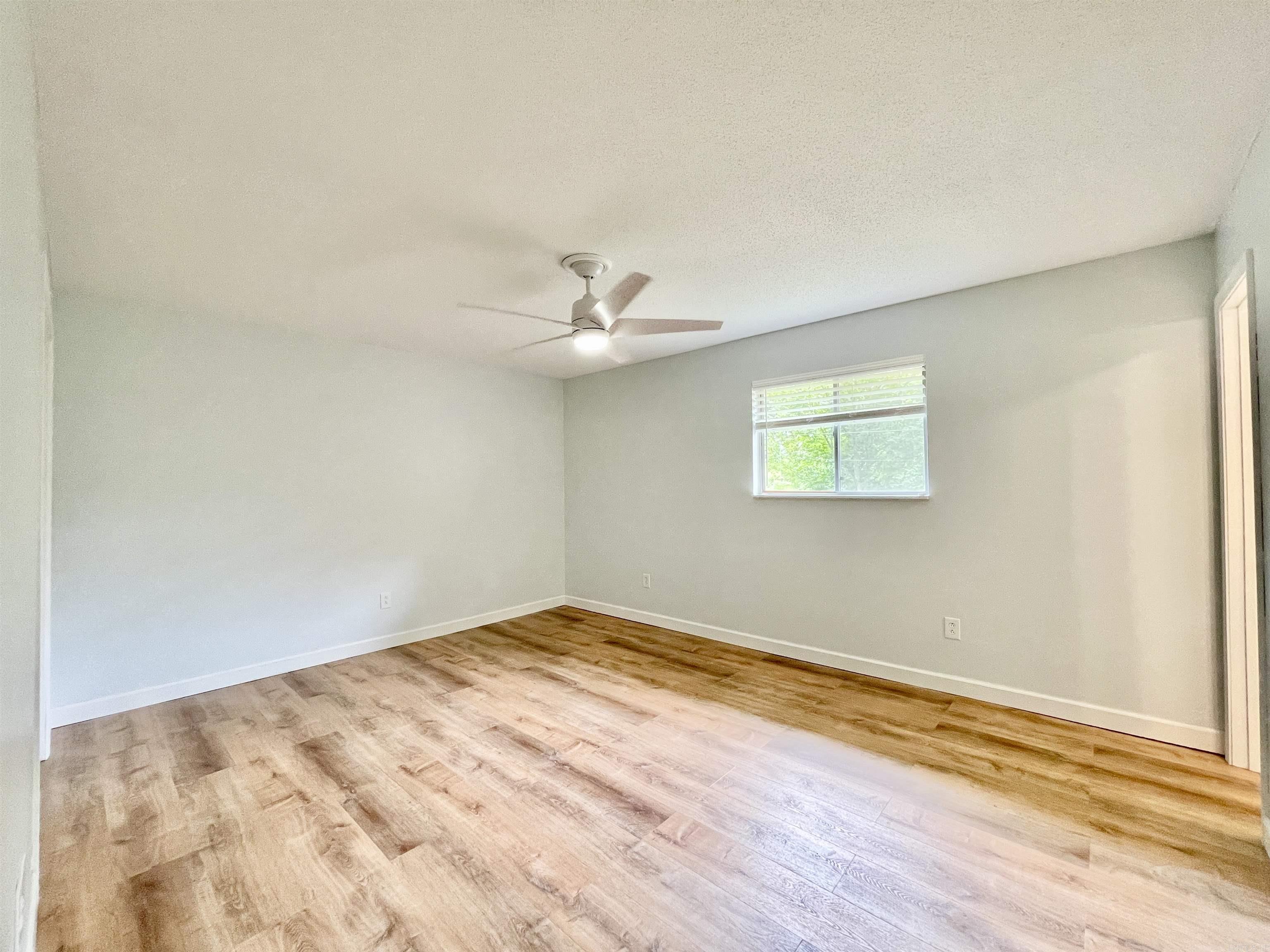 COLONY WEST - Residential