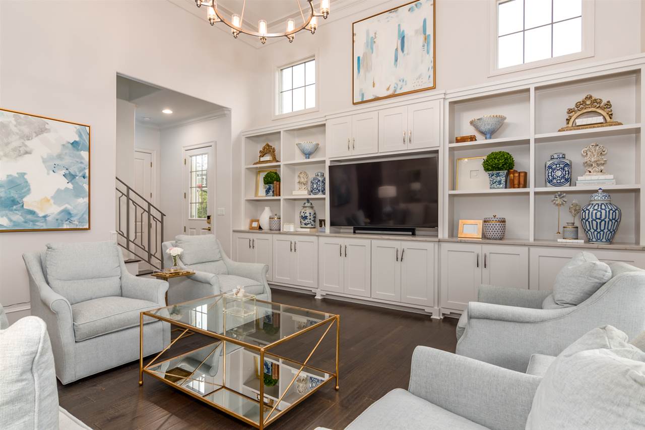 CHENAL VALLEY ORLE - Residential