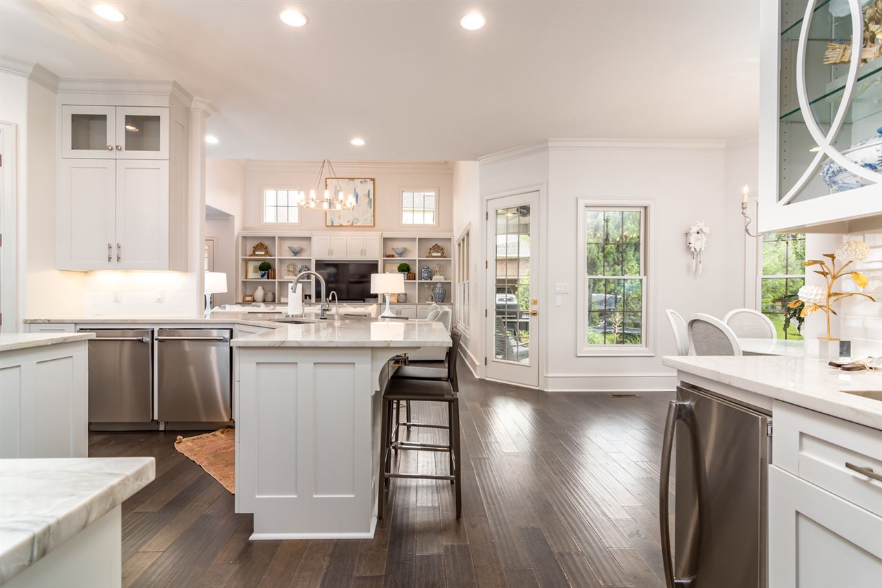CHENAL VALLEY ORLE - Residential