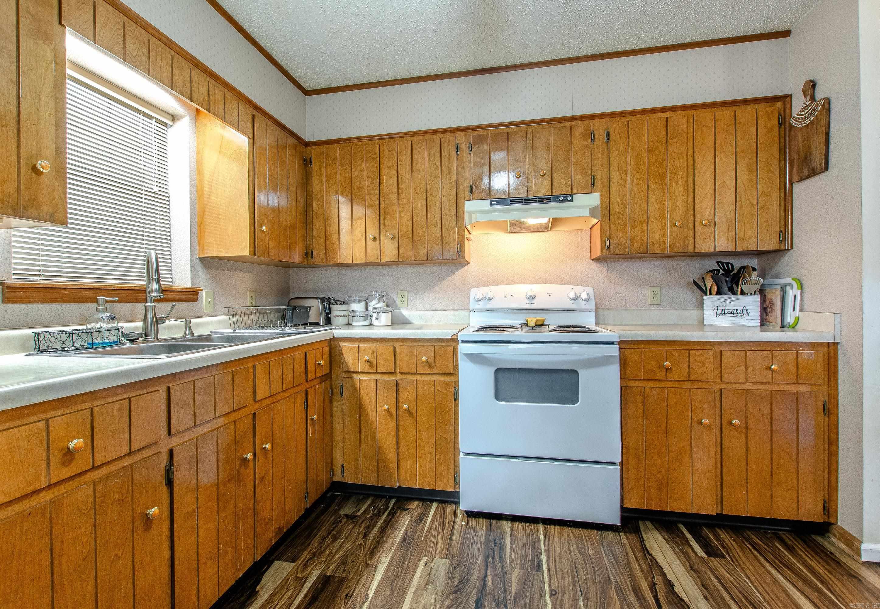 OT WRIGHTS - Residential