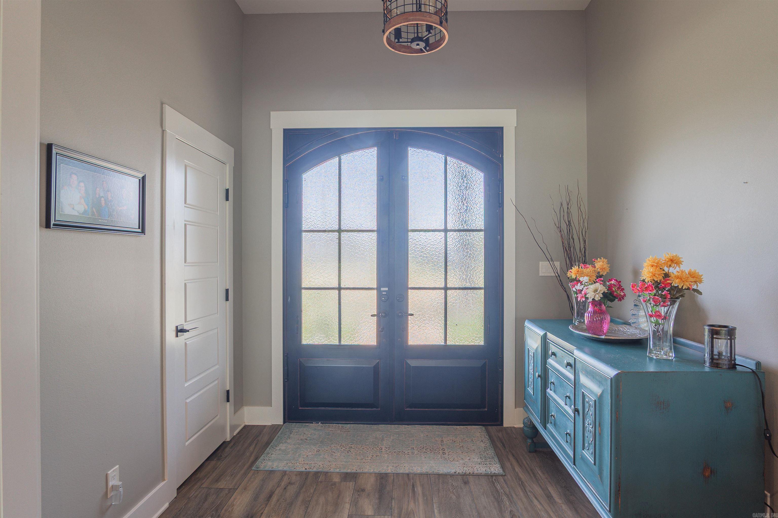 RED OAK - Residential