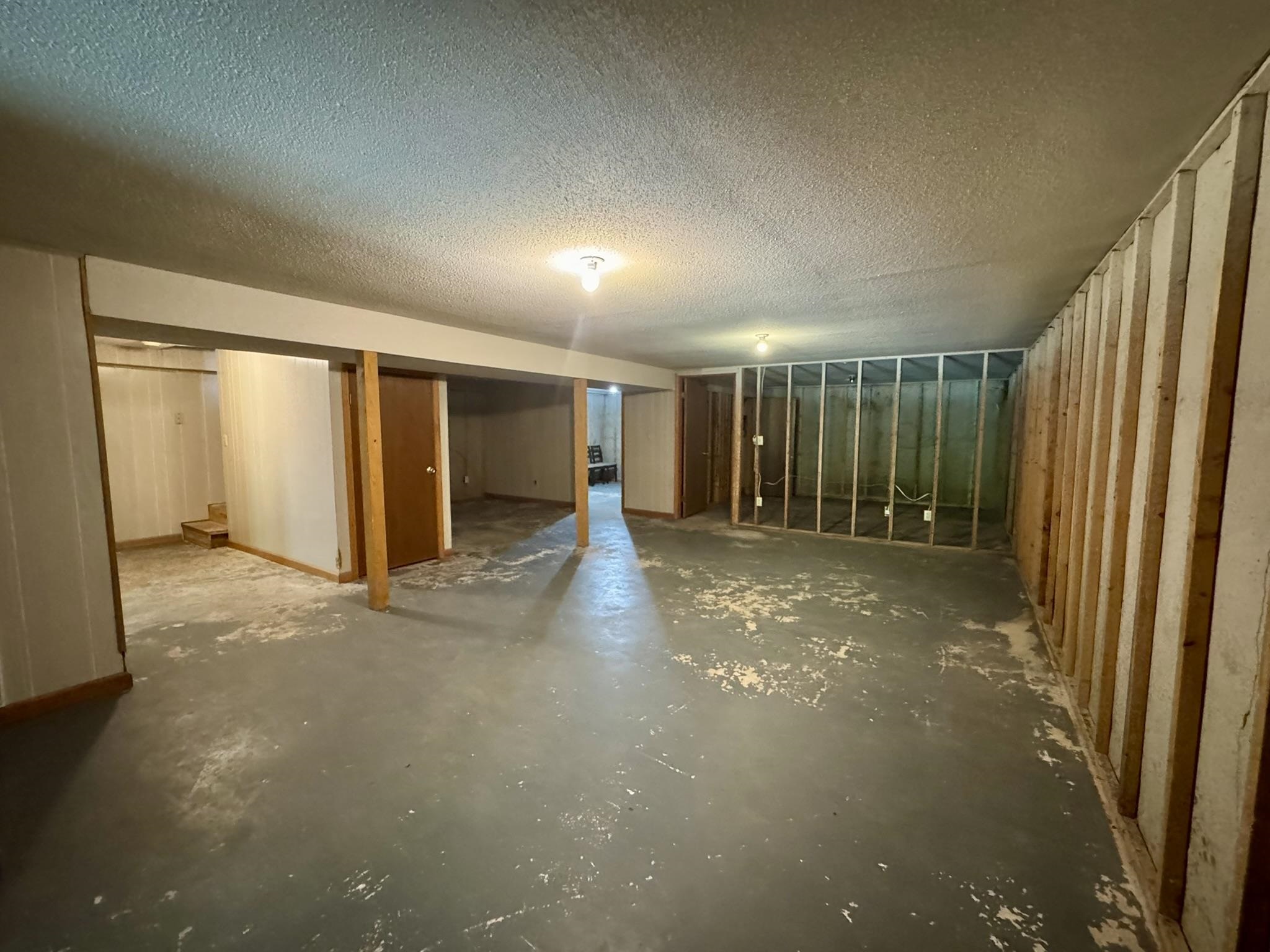 WISEMAN-S,N,E,& ORIGINAL - Residential