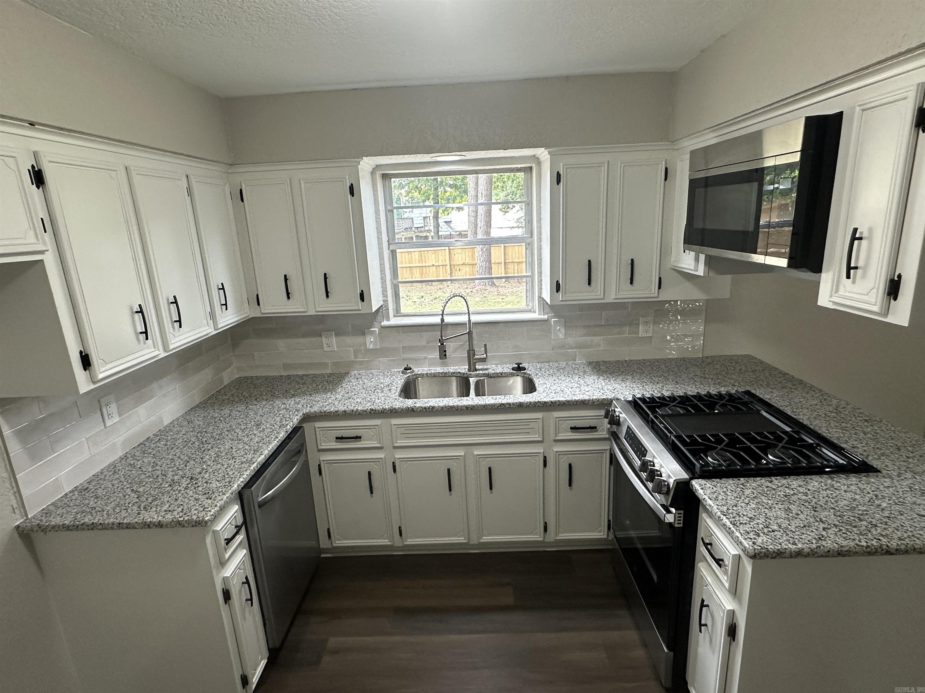 Springhill Manor - Residential