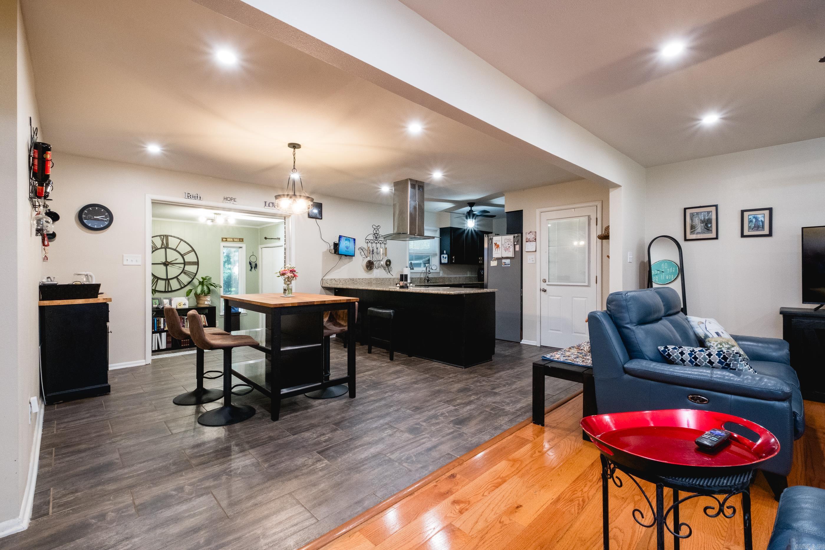 BRIARWOOD 1ST ADD - Residential