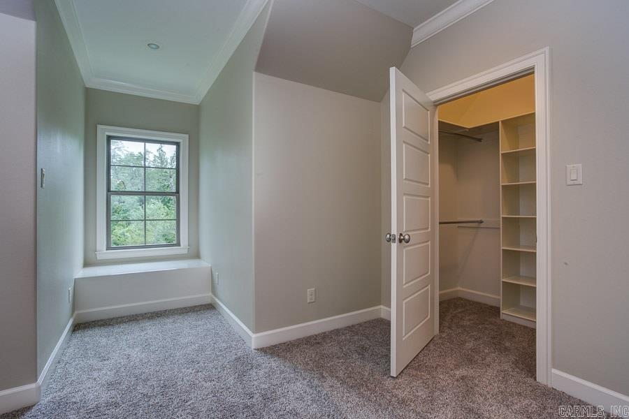 WOODLANDS EDGE - Residential