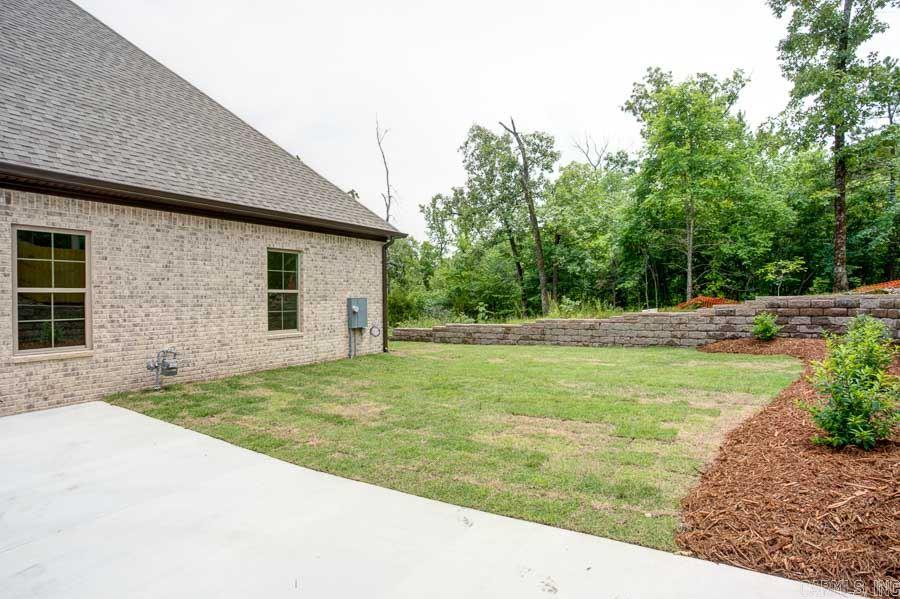 WOODLANDS EDGE - Residential