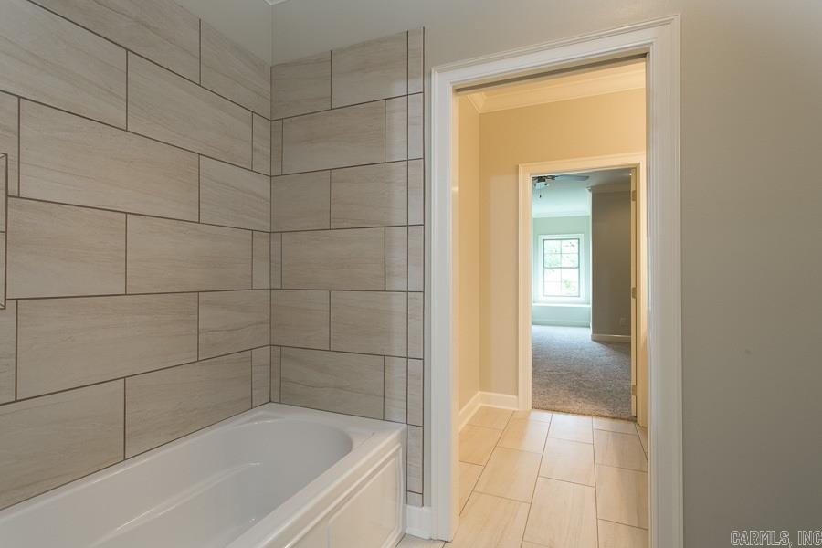 WOODLANDS EDGE - Residential