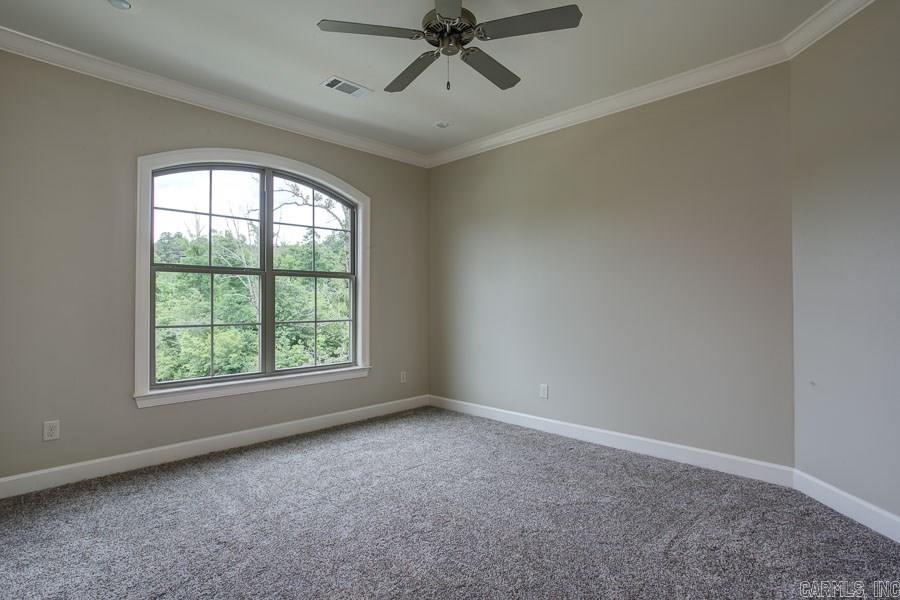 WOODLANDS EDGE - Residential