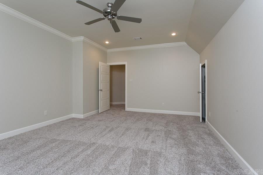WOODLANDS EDGE - Residential