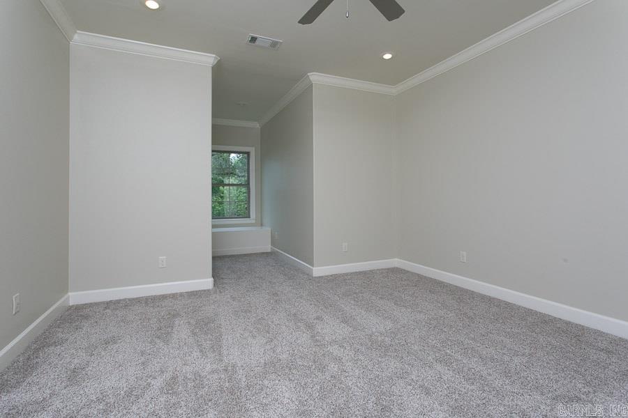 WOODLANDS EDGE - Residential