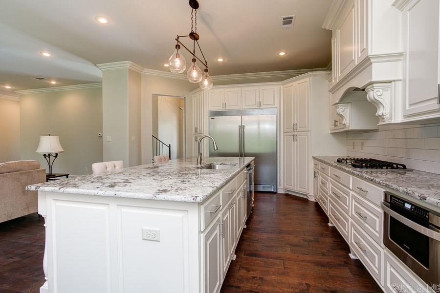 WOODLANDS EDGE - Residential